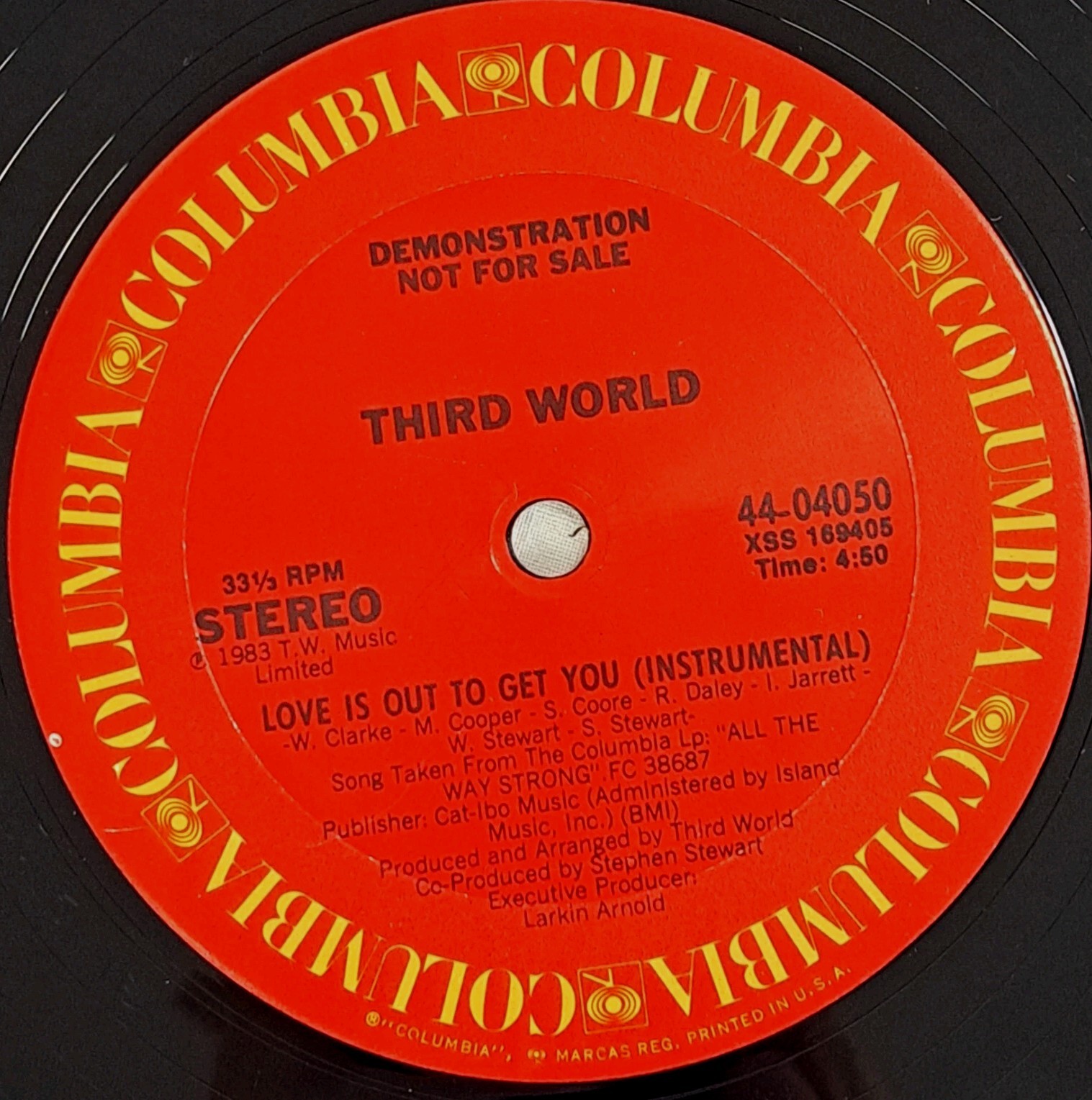 Vinyl Record Promo Third World – Love Is Out To Get You – 1983 Reggae VG+
