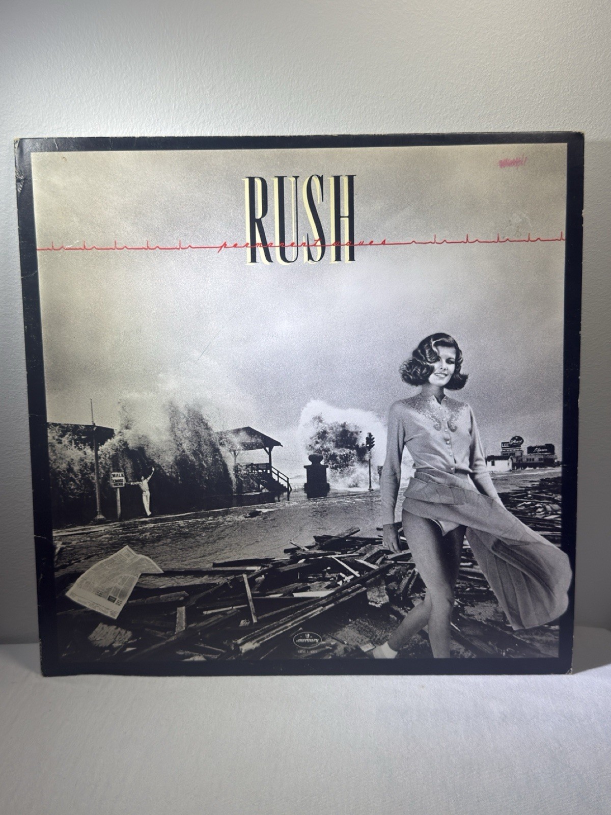 Rush Permanent Waves Vinyl LP 1980 Mercury SRM-1-4001 VG+/VG+