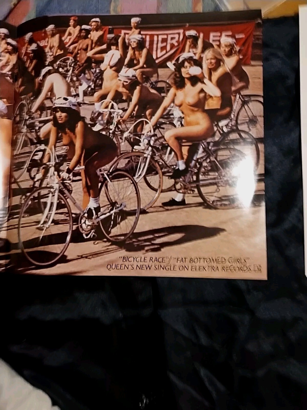 QUEEN Audiophile Jazz LP, 3 Inserts 36″ Nude Cyclers Poster, Photo, Lyrics, N/M