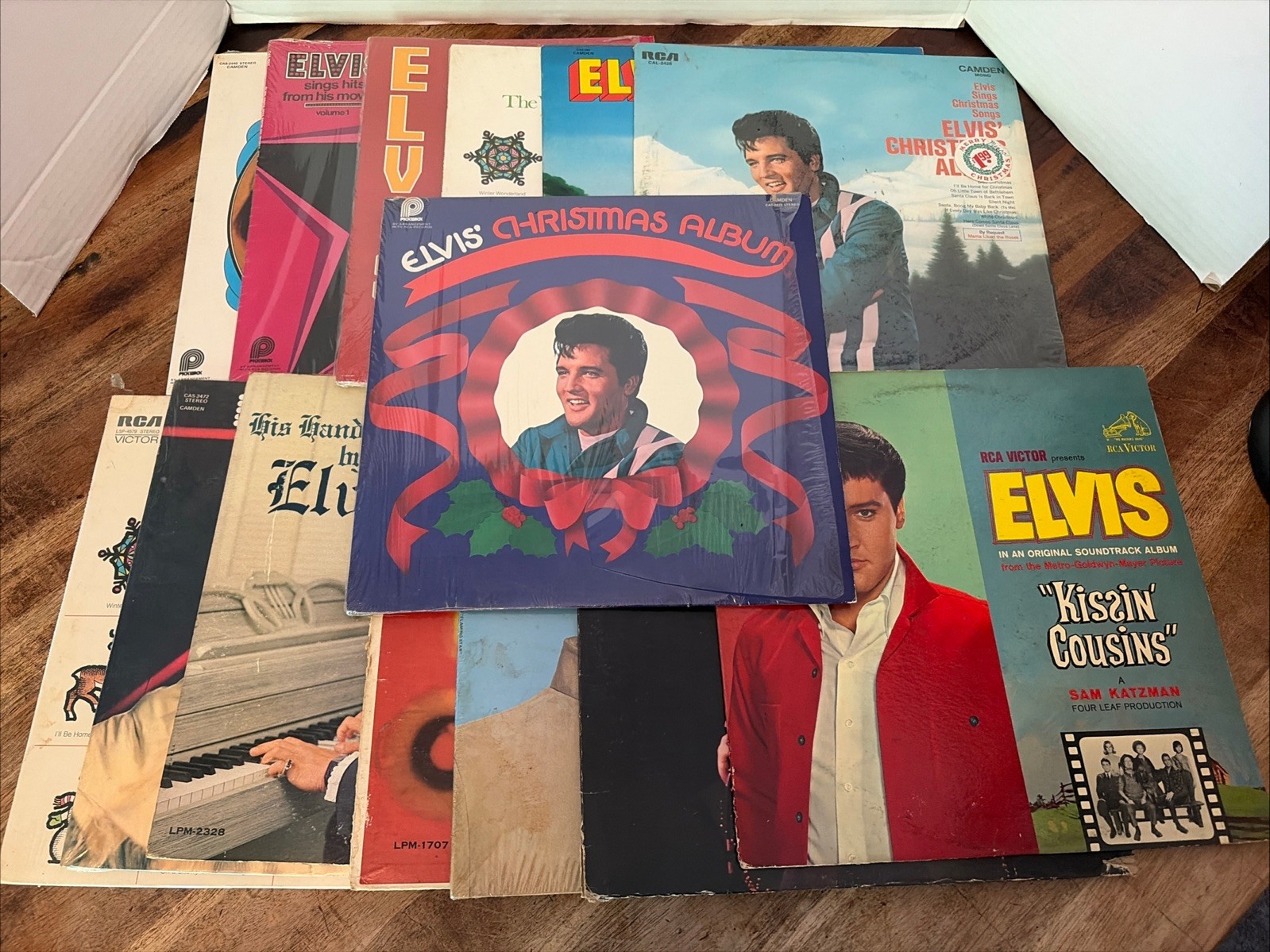 Elvis Presley Lp Lot Christmas Album (CAS-2428) RARE Green Back Error Pickwick