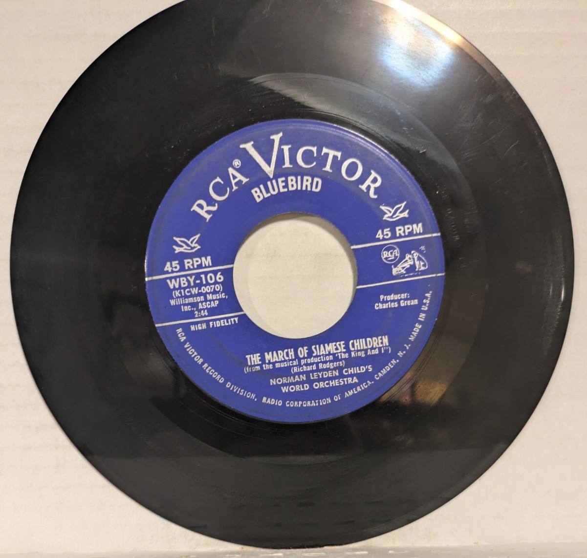 45 ~NORMAN LEYDEN: “children’s marchin song / march of siamese children” (VG+)