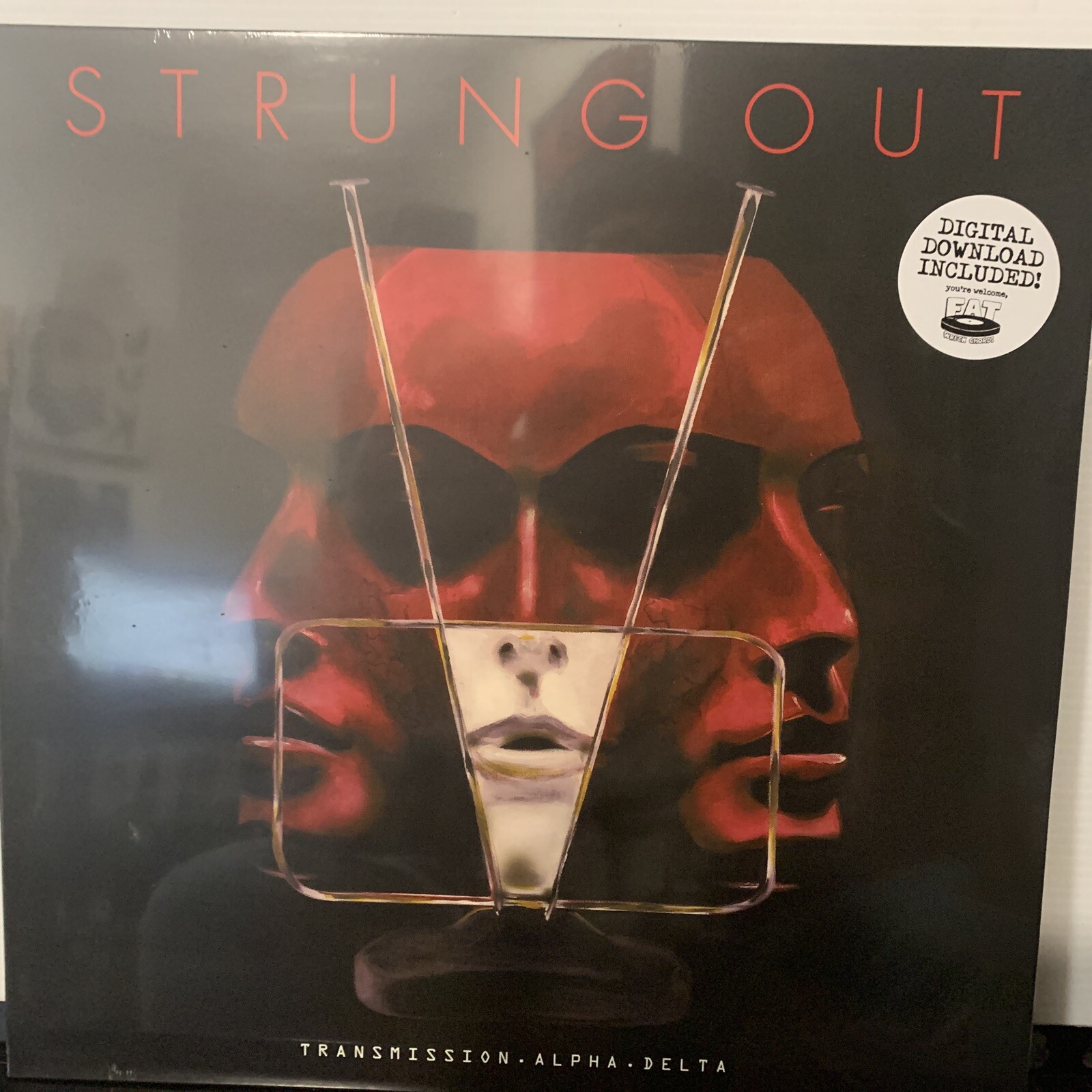 Strung Out – Transmission.Alpha.Delta LP 2015 Fat Wreck Chords – FAT920-1