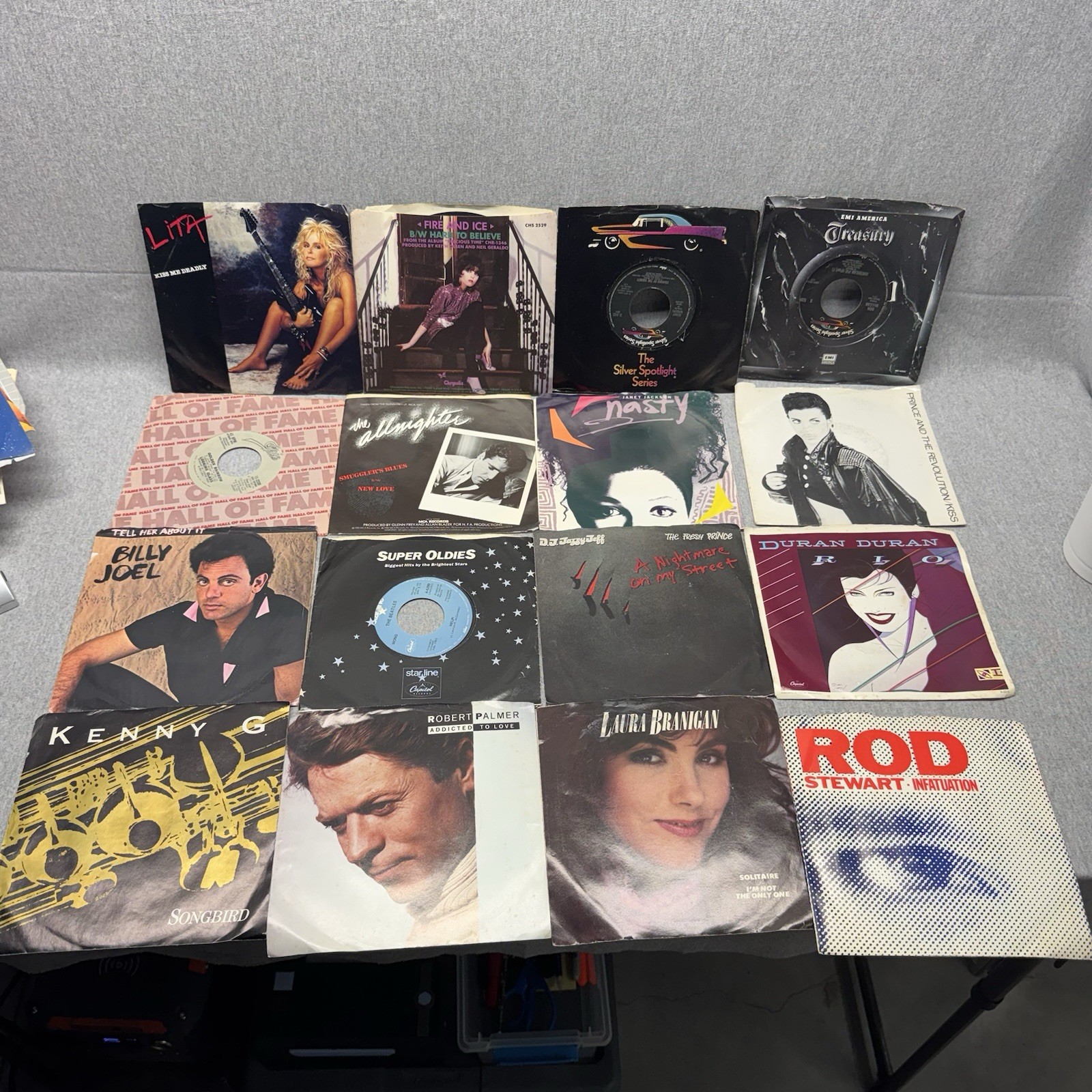 Vintage 45 RPM Record Lot of 86 – 7″ Vinyl Singles Rock Pop 70s 80s Beatles Etc.