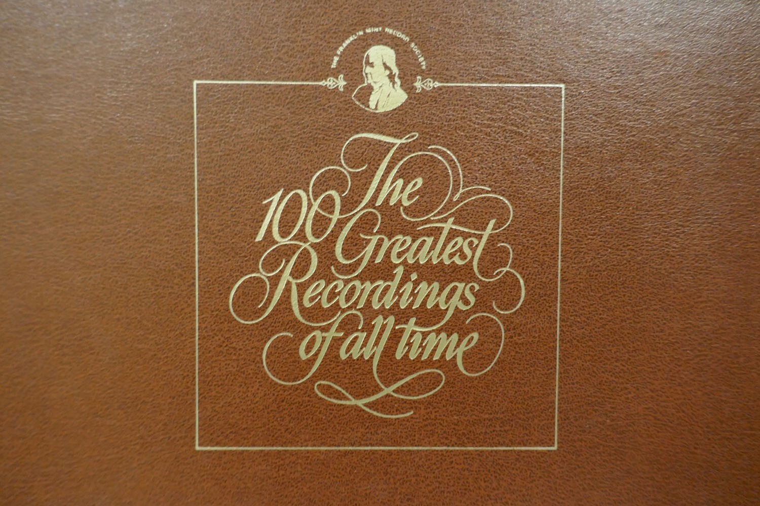 2 records 100 GREATEST RECORDINGS of all time – 2 sets green box and red box