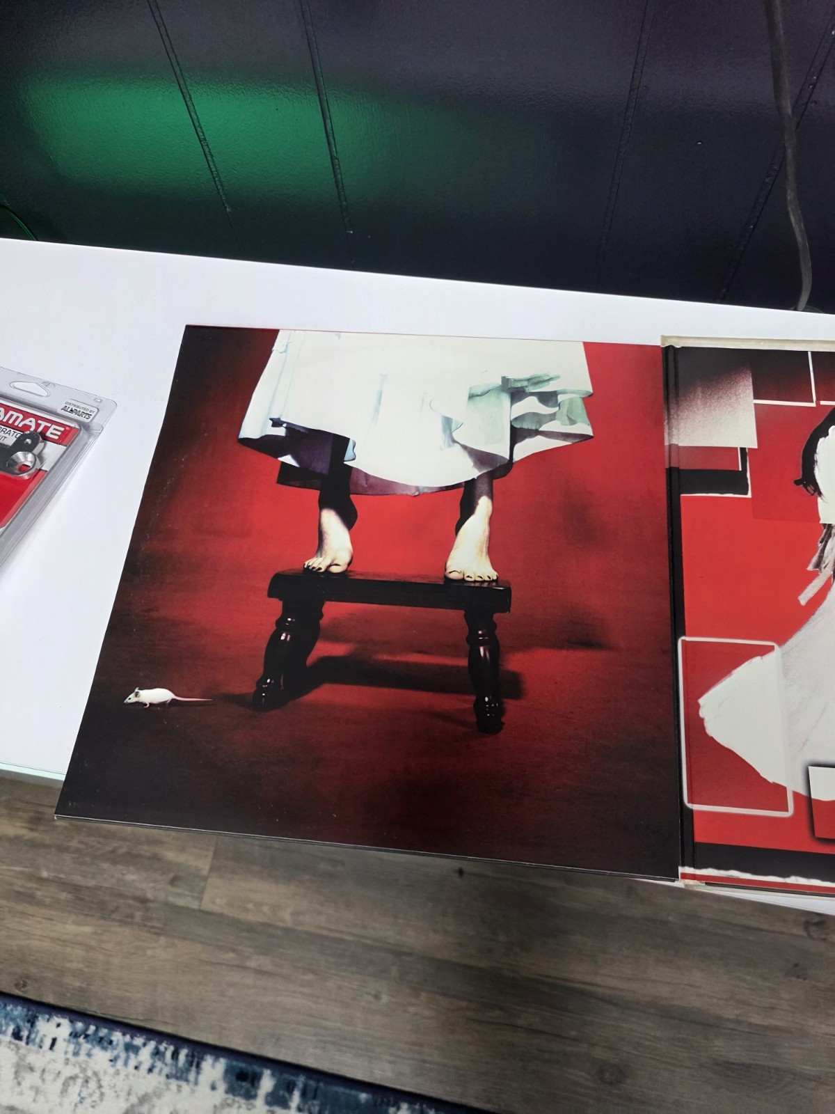 The White Stripes Elephant 2xLP Red & White Color Vinyl Gatefold 2003 V2 Records