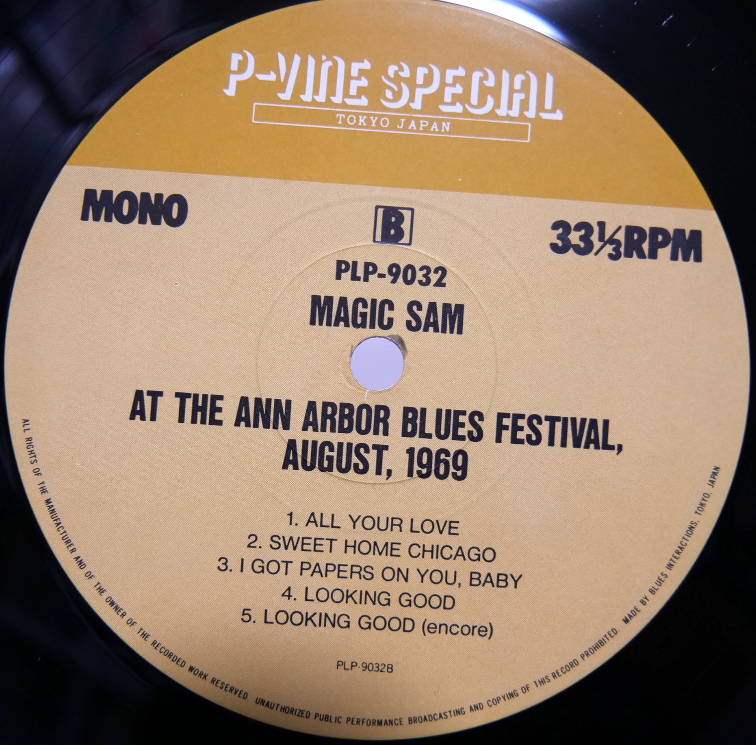 MAGIC SAM / LIVE JAPAN ISSUE DOUBLE LP W/INSERT