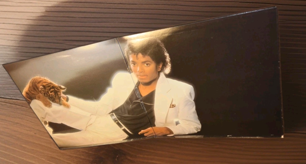 Thriller – Michael Jackson (LP 1982 Epic Records) EX/VG