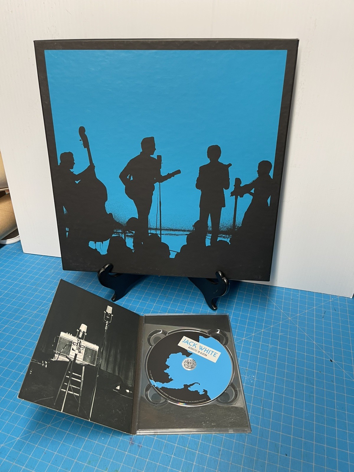 Third Man Records Vault #28 Jack White – Acoustic Live Idaho & Alaska + DVD