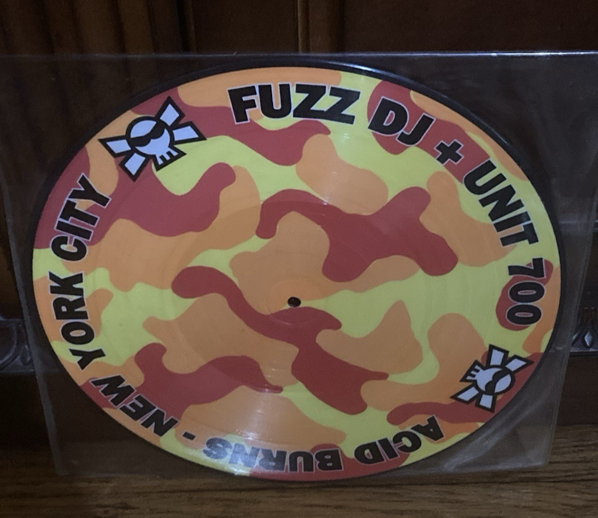 FUZZ DJ And UNIT 700 – ACID BURNS NEW YORK CITY – Smile Records SM-9020-0