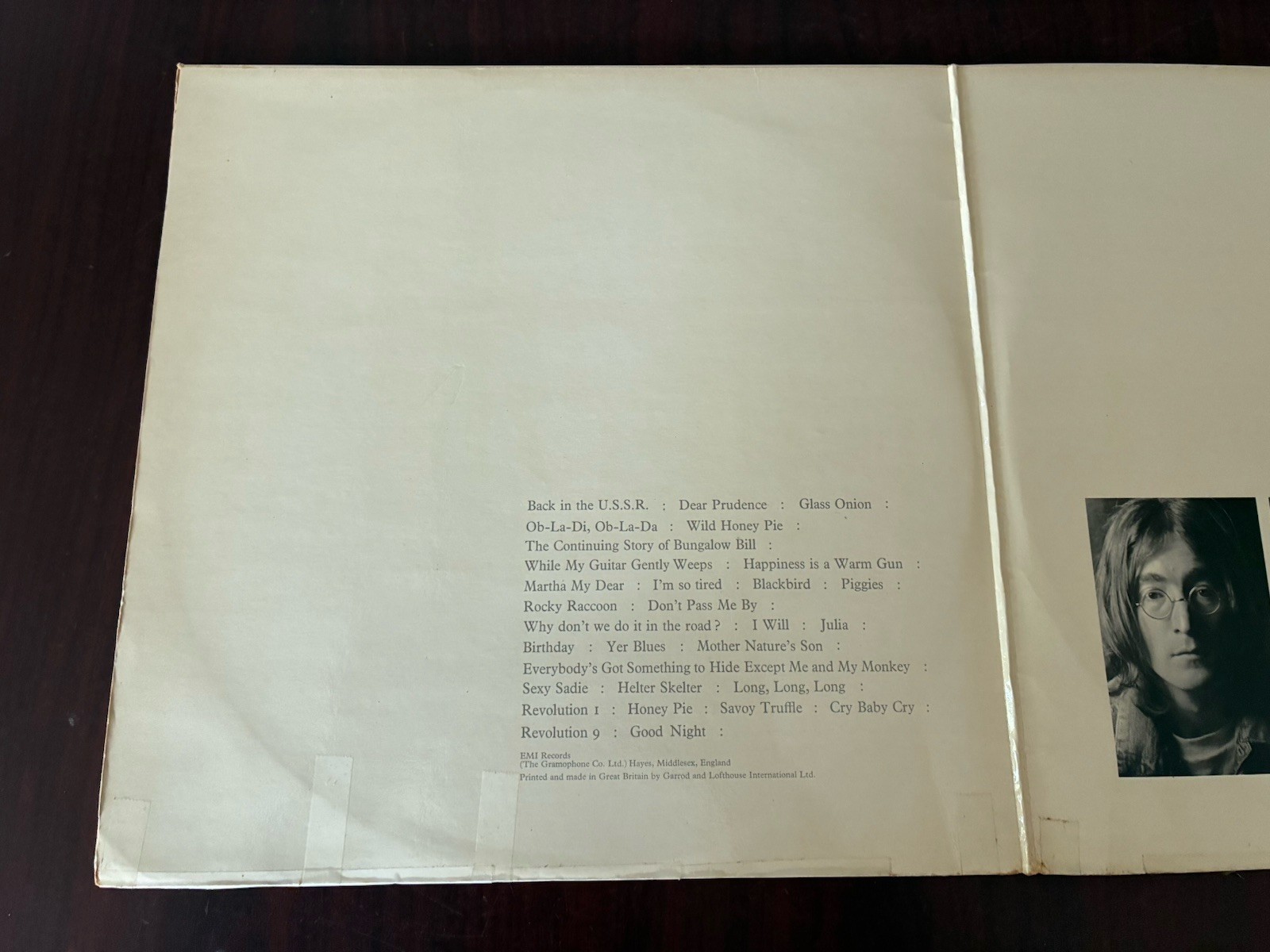 Rare Beatles White Album Green Apple Label Vinyl LP,2 Rec Set, Vintage 1968 7067