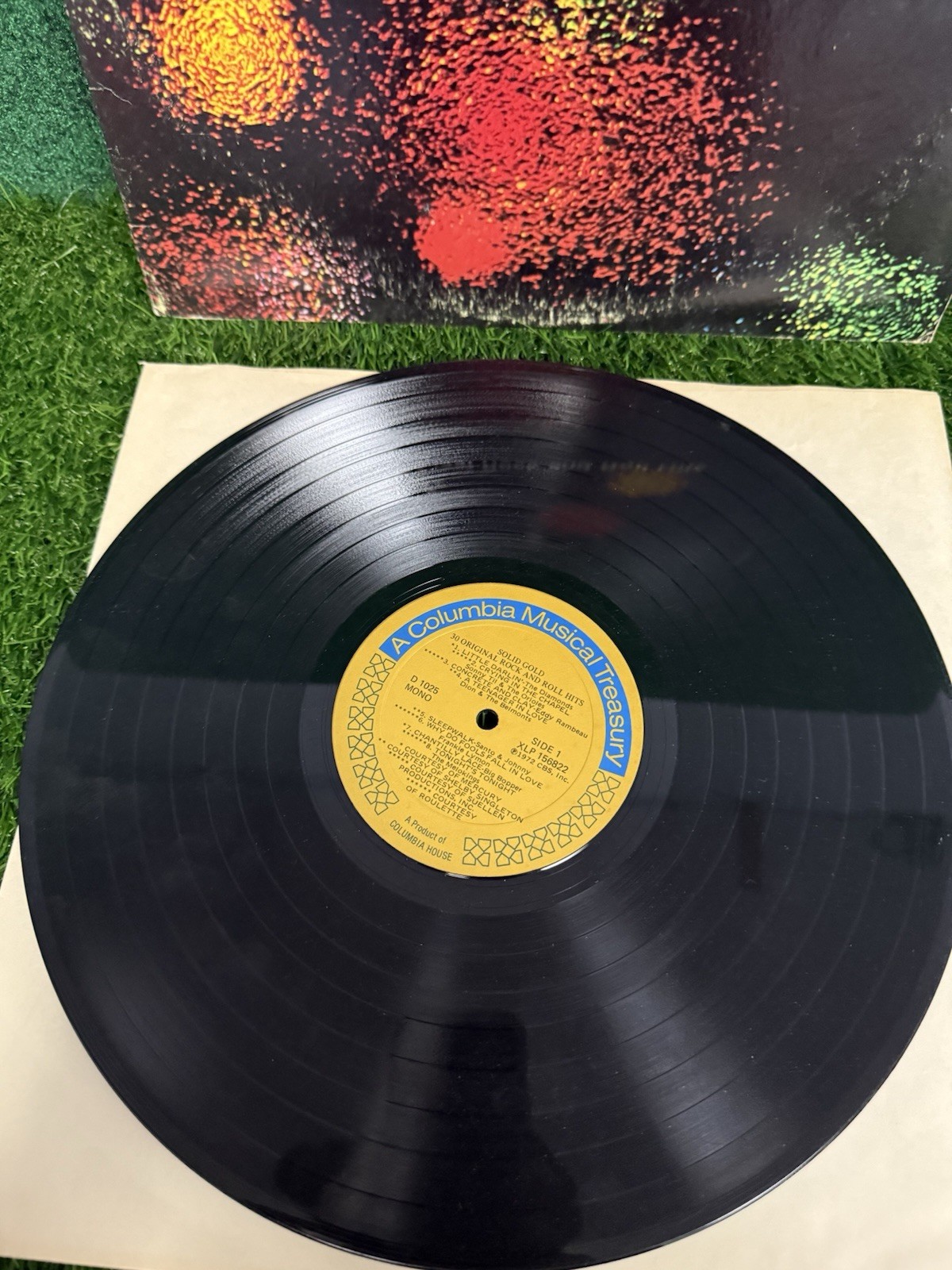 Solid Gold: 30 Original Rock & Roll Hits. LP Vinyl Record