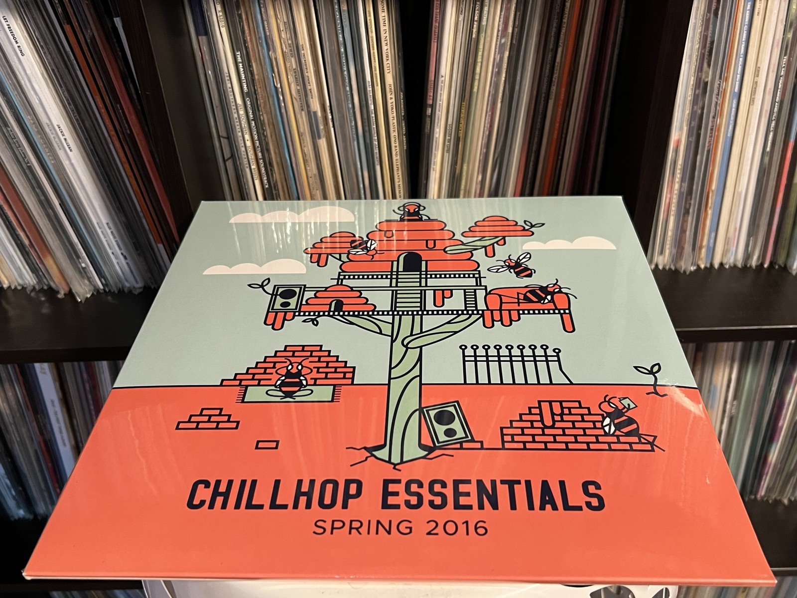 Various – Chillhop Essentials – Spring 2016 (2xLP) (Mint (M)) – 4052432386