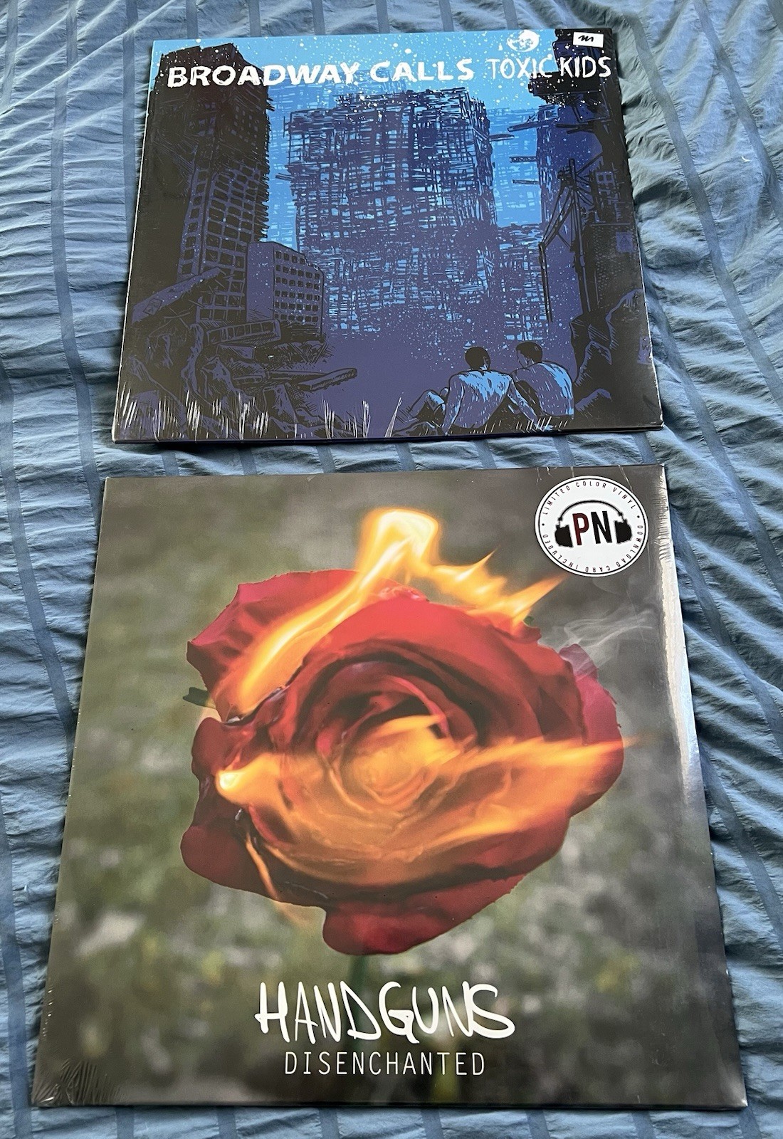 2 Pop Punk Vinyl Record Lot Handguns Broadway Calls Disenchanted Toxic Kids Lp
