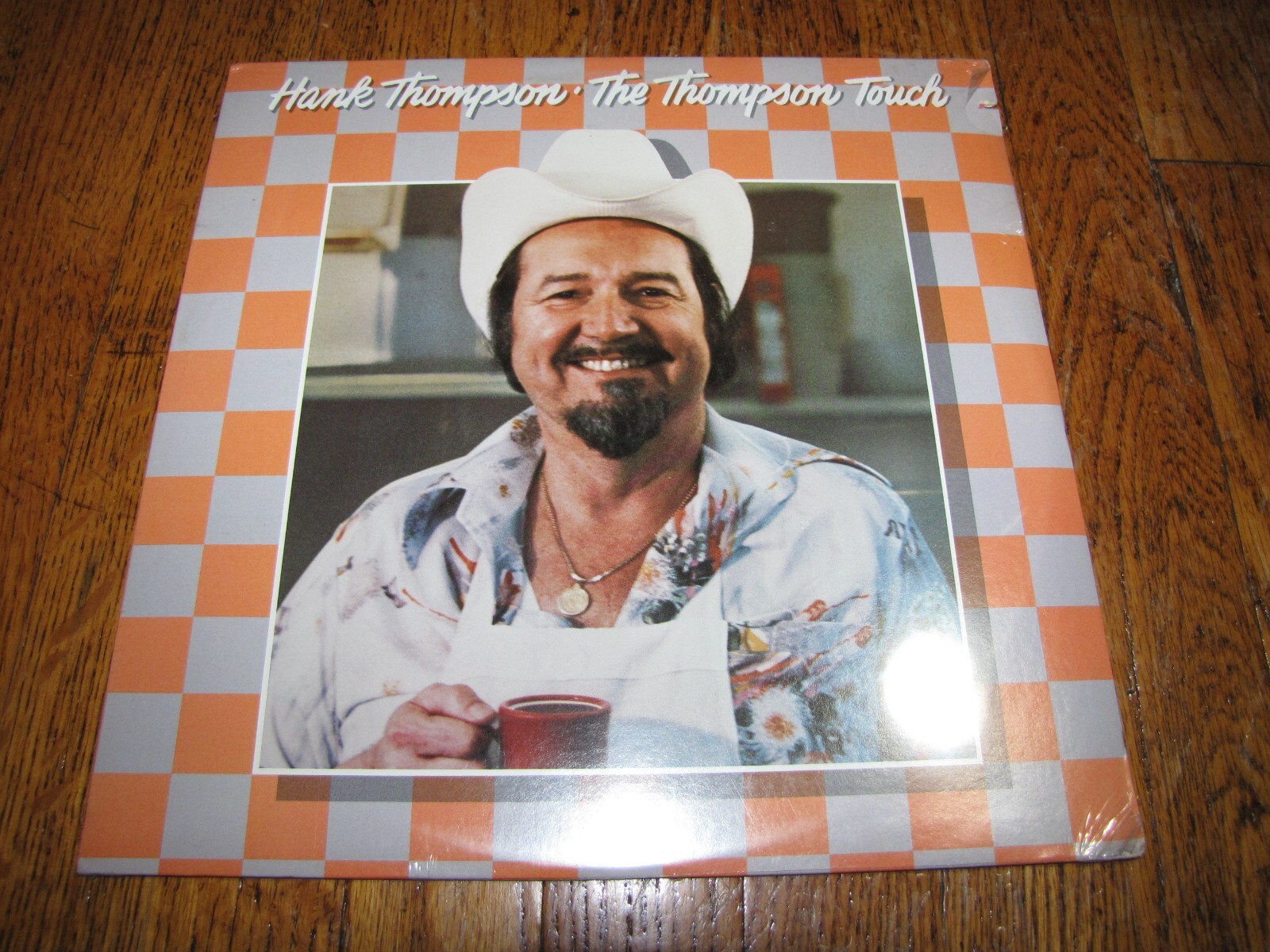 HANK THOMPSON – THE THOMPSON TOUCH – SEALED ABC DOT RECORDS SEALED LP