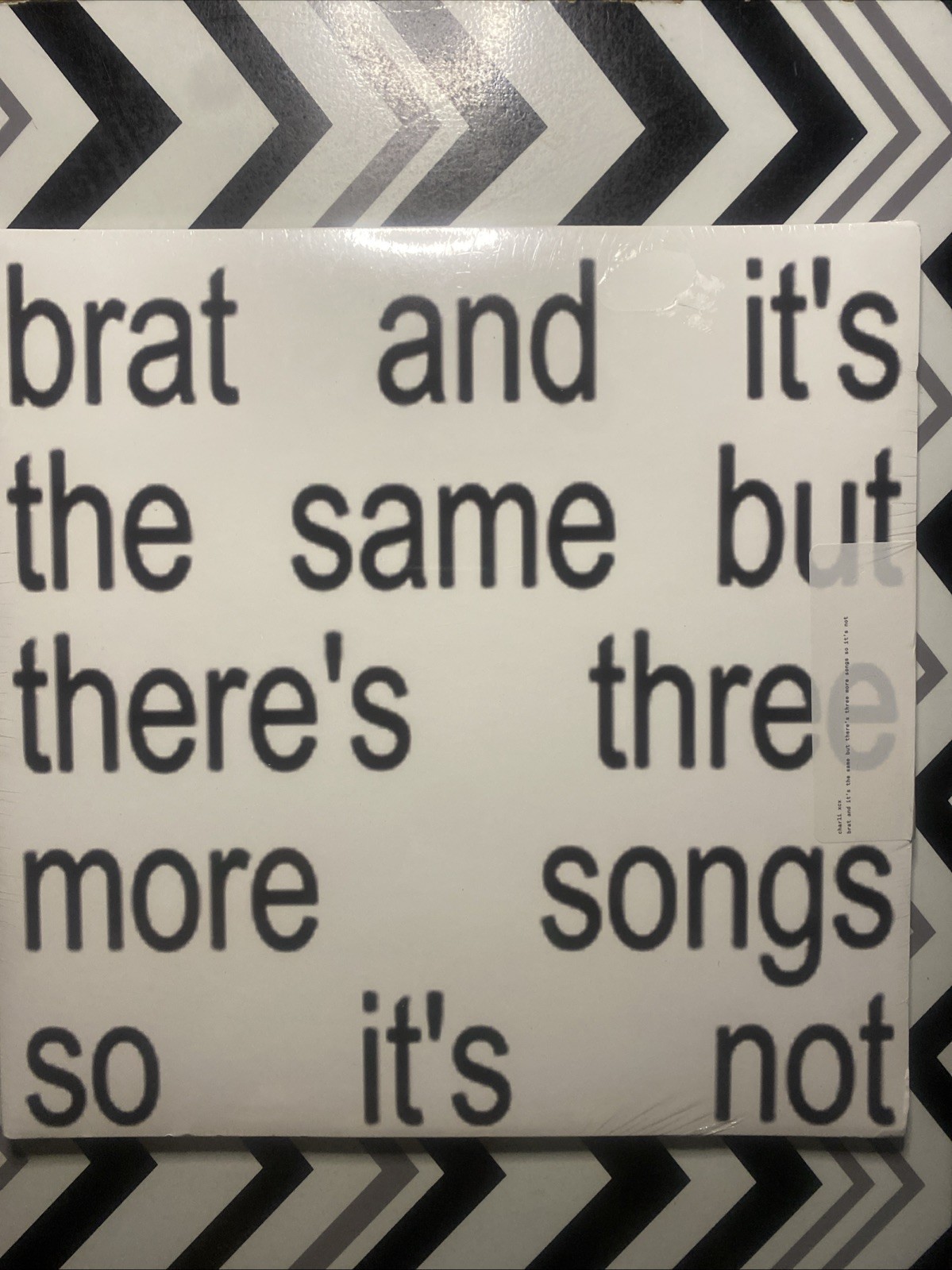 2 LP Charli XCX Brat And It’s The Same But There’s Three More Songs WHITE