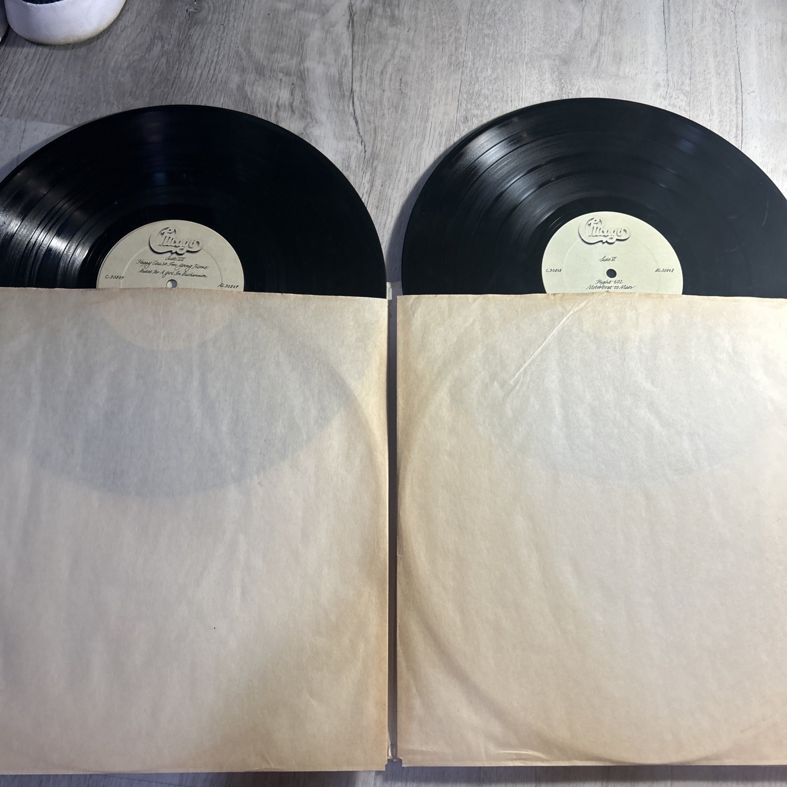 CHICAGO “CHICAGO II” -VINYL 2LP BLACK KGP24 COLUMBIA 1970 WITH ORIGINAL POSTER!