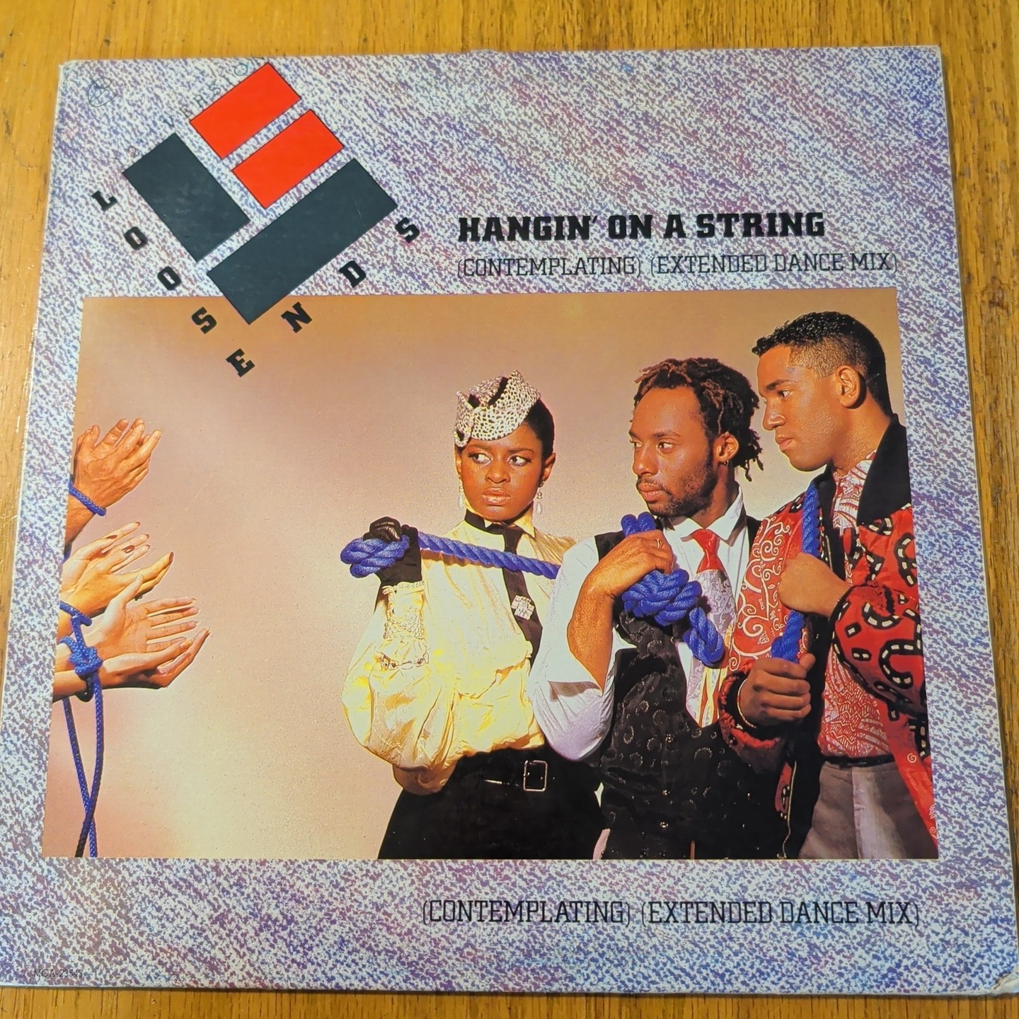 80’S R&B – LOOSE ENDS – HANGIN’ ON A STRING (CONTEMPLATING) – MCA23543
