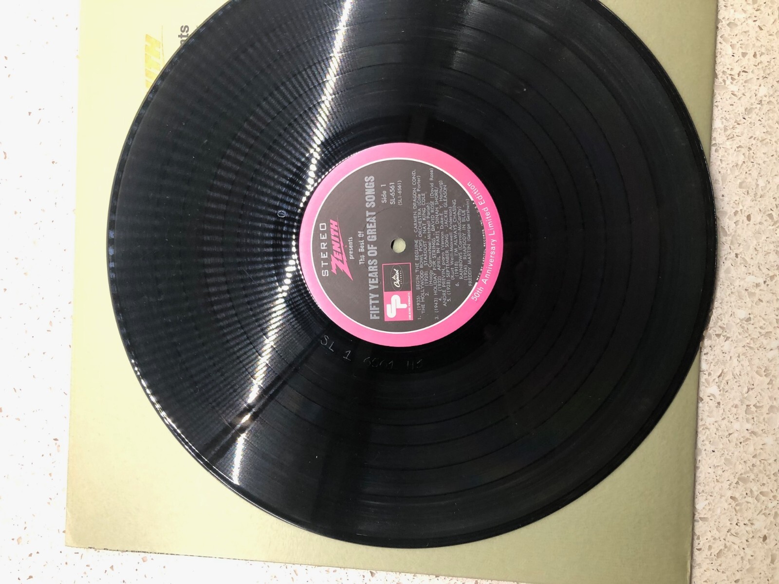 5 Vinyl Records Assorted Artists: Nat King Cole, Jackie Gleason, The Lettermen