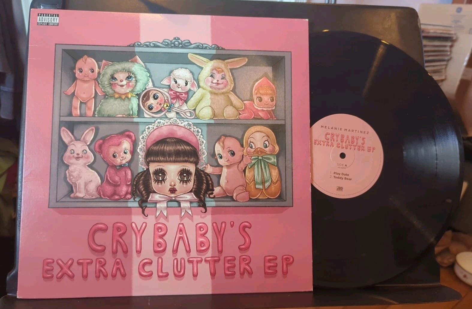 Crybaby’s Extra Clutter EP by Melanie Martinez (Vinyl, 2016, Atlantic) NM- Vinyl