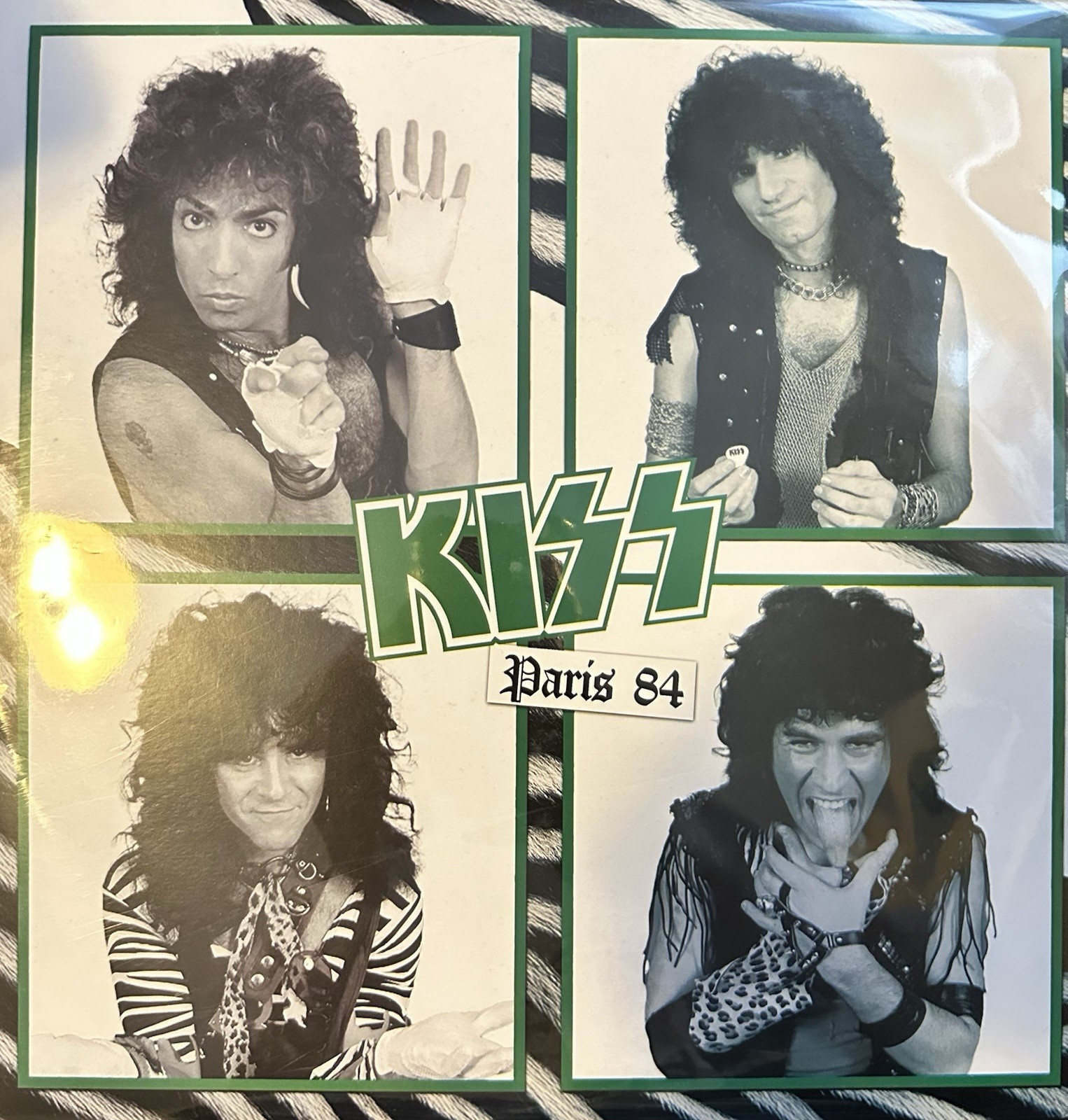 KISS – Paris ‘84 – 2LP Colored OR Black Vinyl + Large Poster!!!!