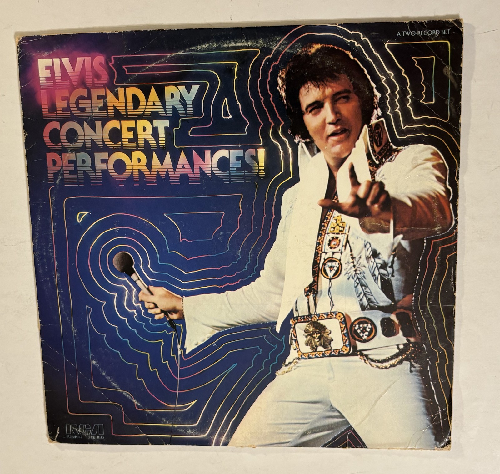 Elvis Presley Legendary Concert Performances 2xLP Vinyl Record RCA CPL2-0404 NM