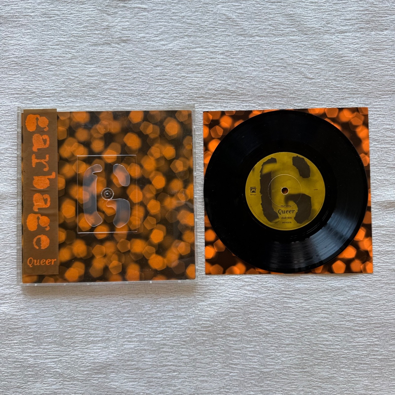Garbage Queer 7” Vinyl SX1237 1995 UK Mushroom Numbered w/ Case Insert Rare