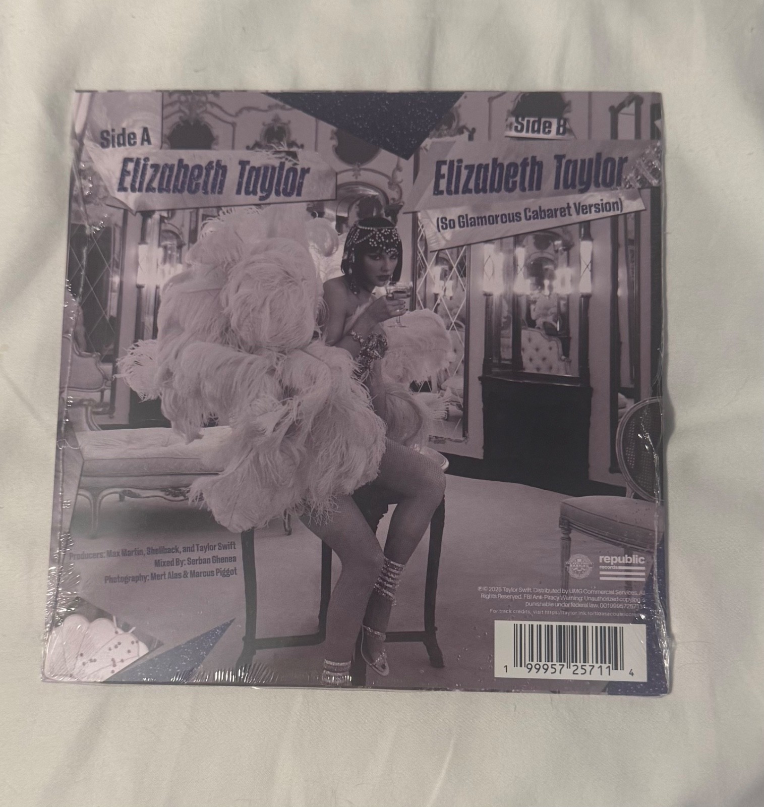 Elizabeth Taylor by Taylor Swift – RSD Exclusive Violet Glitter 7″ Vinyl Single