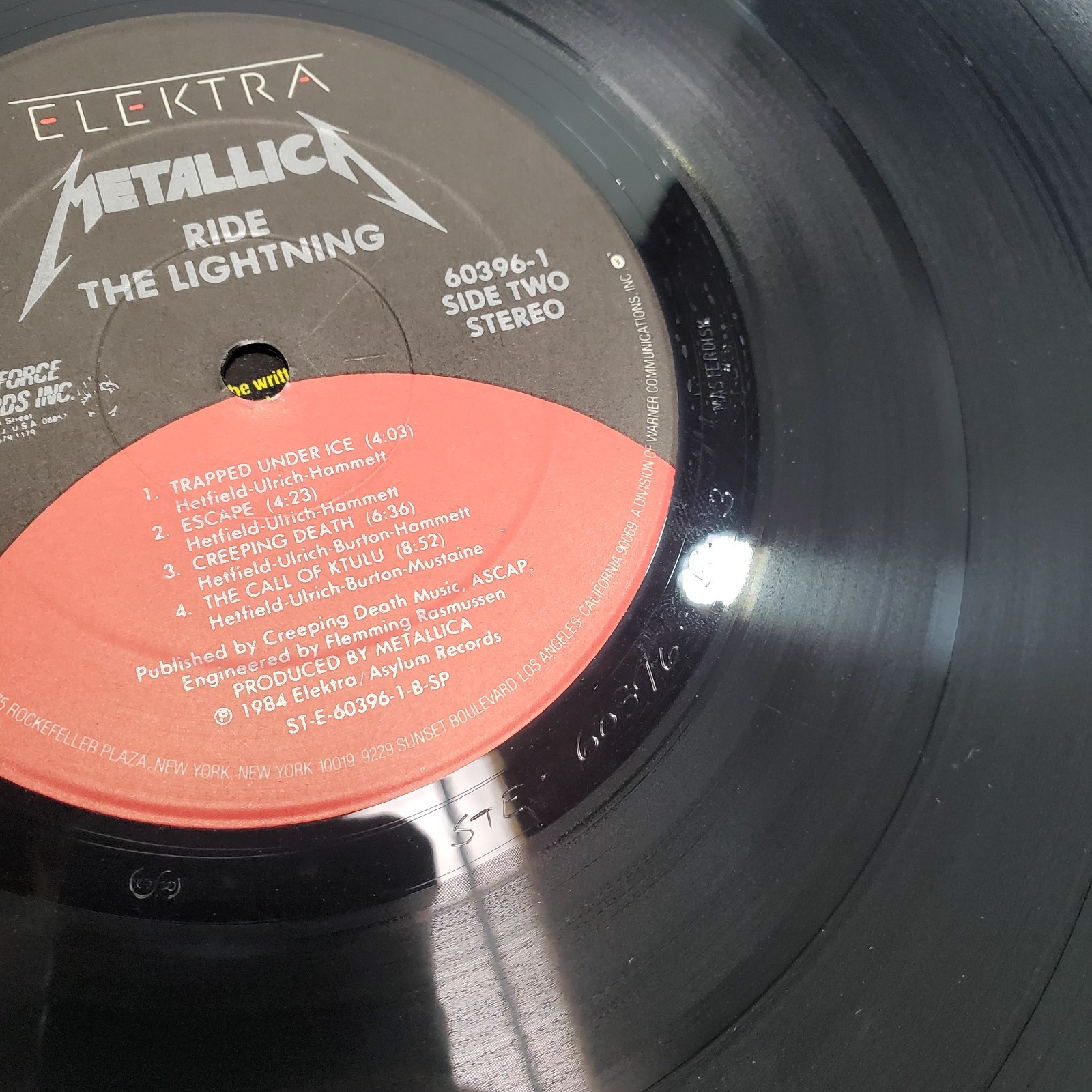 Metallica Ride The Lightning Vinyl LP w/Original Inner Sleeve Elektra 60396-1 VG