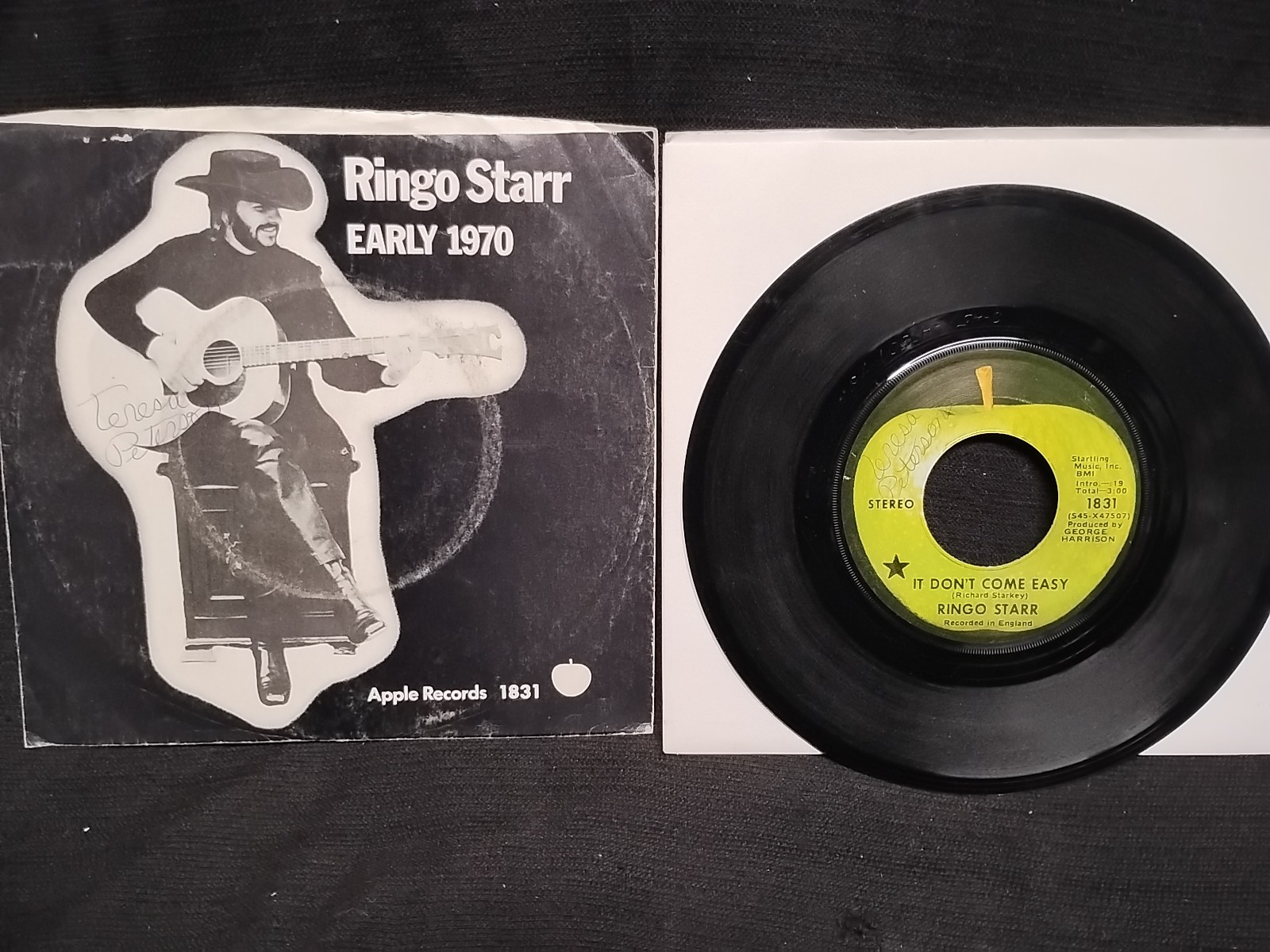 Ringo Starr It Don’t Come Easy / Early 1970 45 RPM Apple Records 1831 1971