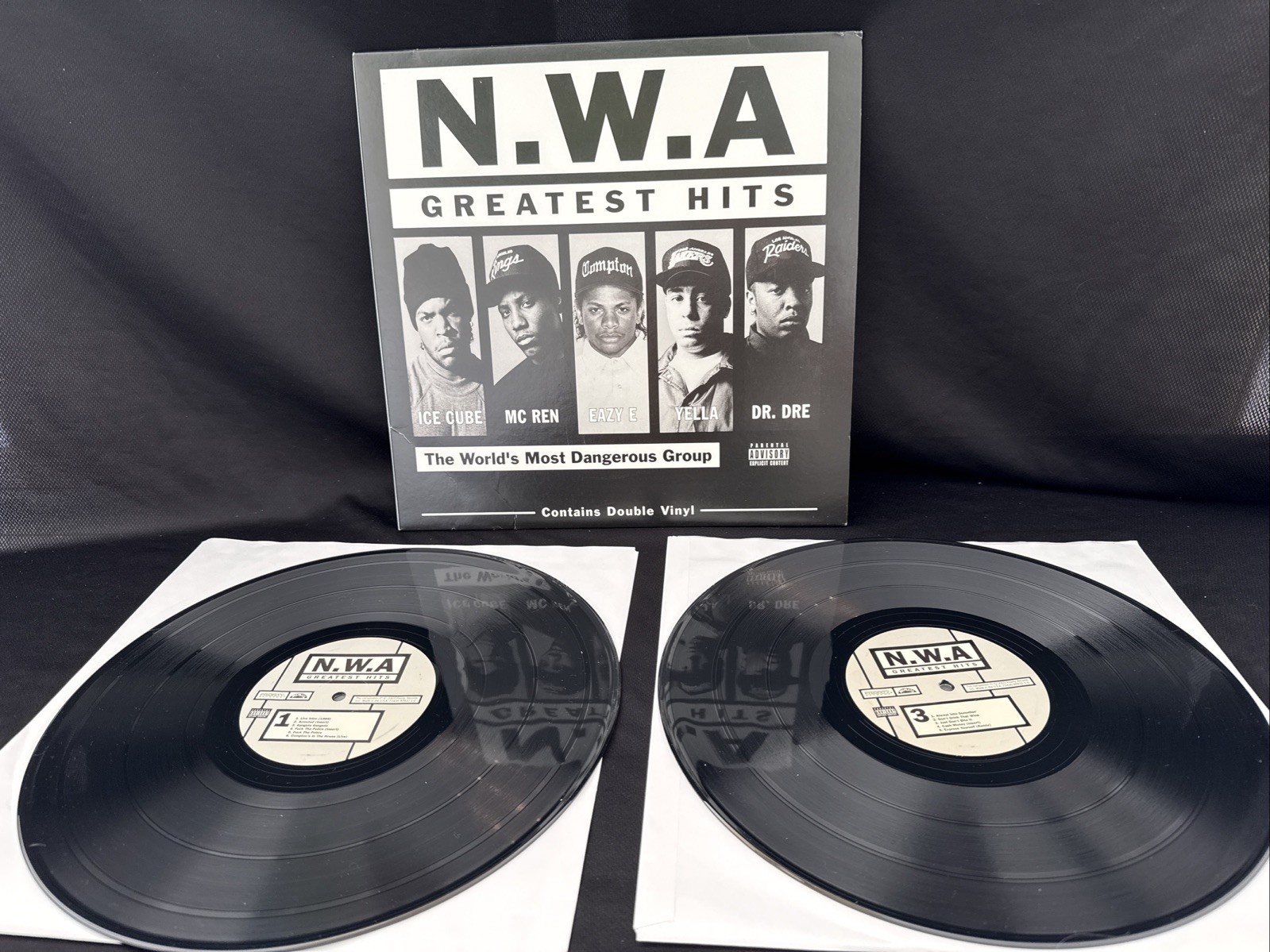 NWA – Greatest Hits 2 x LP – 2003 – near mint – N.W.A – Ice Cube Dr. Dre Eazy E