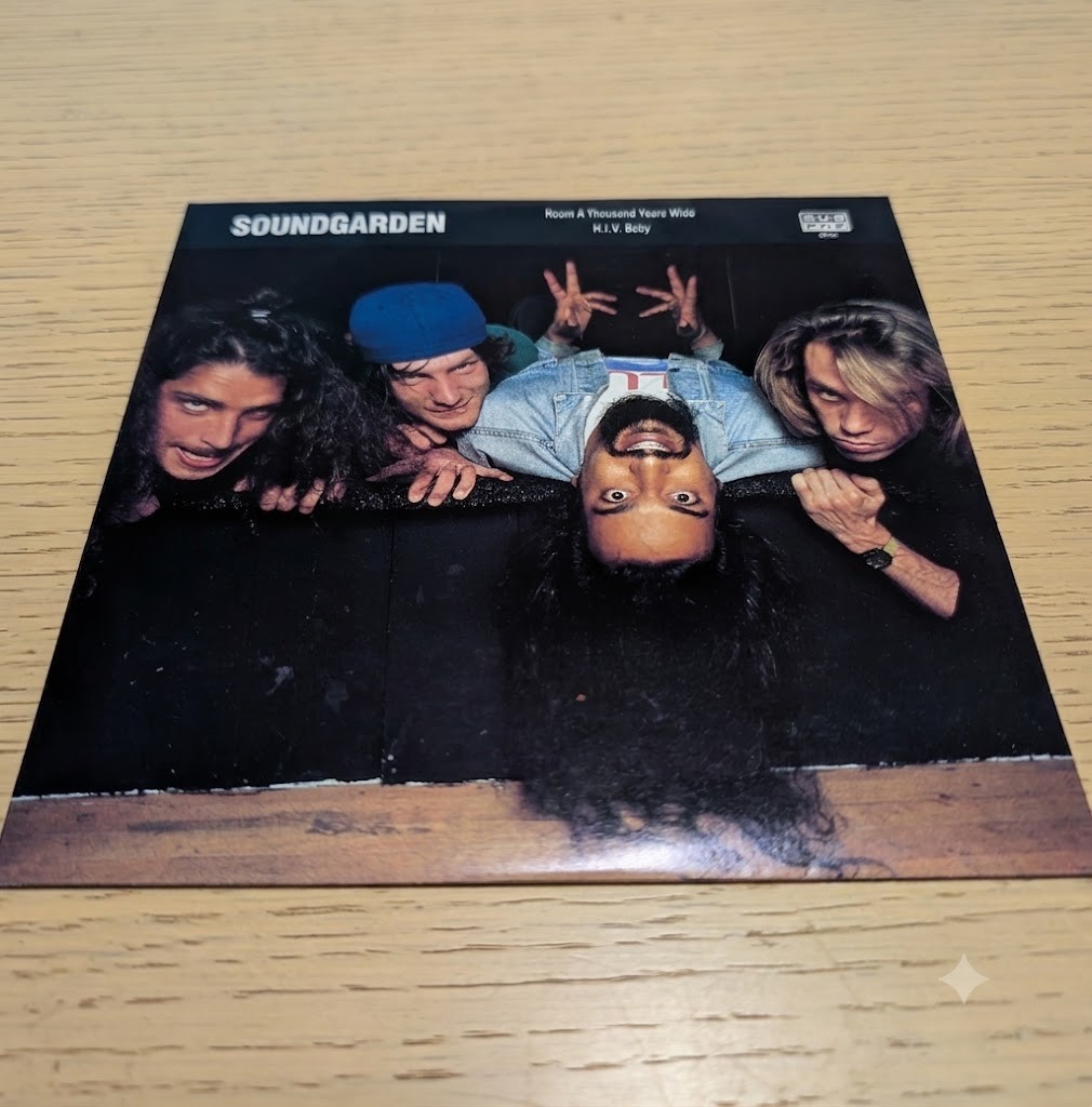 Soundgarden – Room A Thousand Years Wide 7″ Purple Grape Vinyl Sub Pop SP83 EX