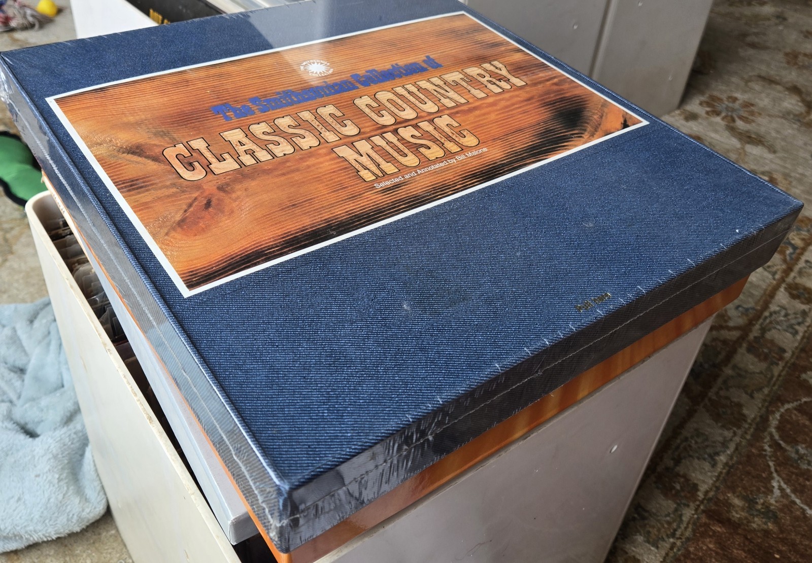 (FACTORY SEALED) The Smithsonian Collection of Classic Country Music 8 LP Vinyl
