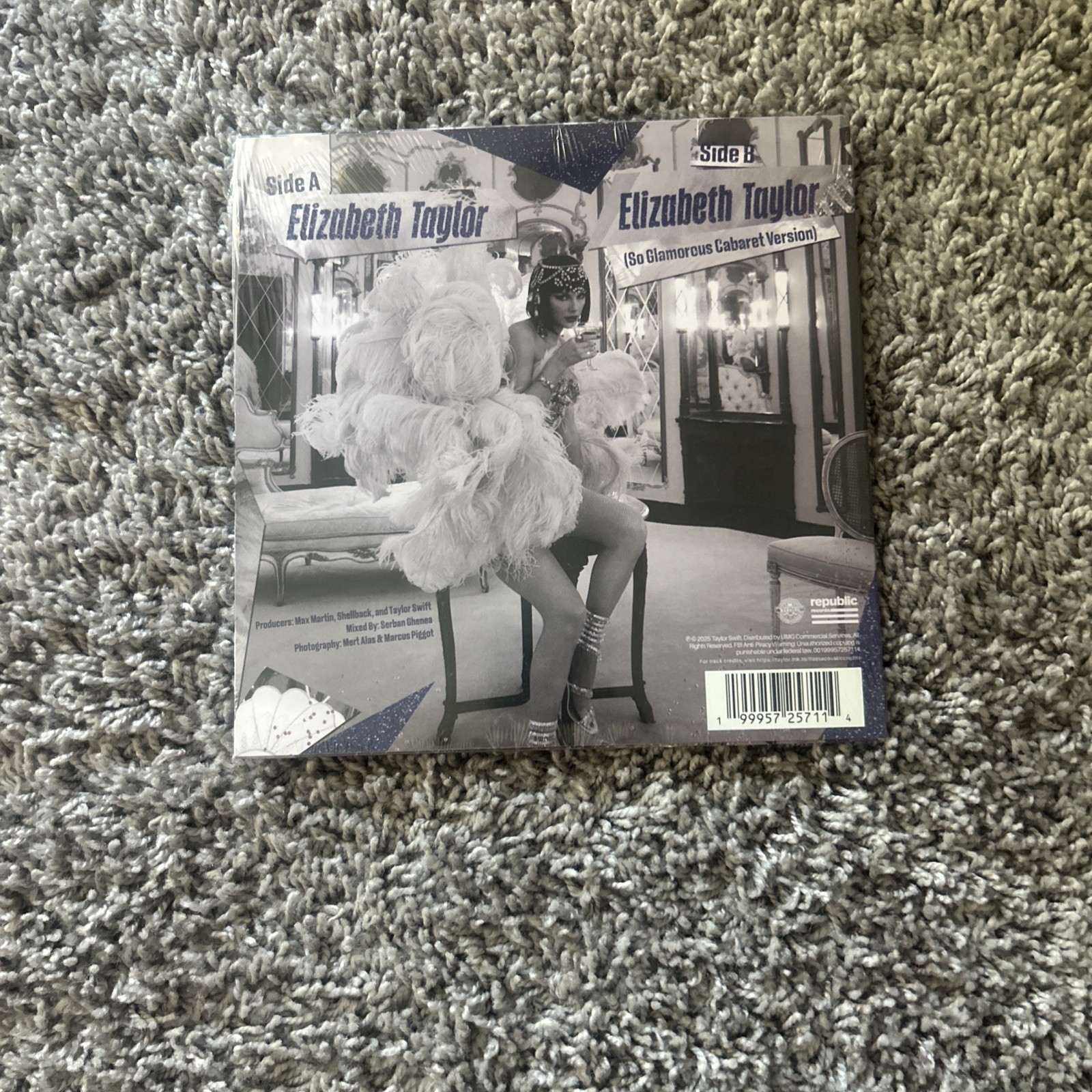 Taylor Swift Elizabeth Taylor 7″ Purple Glitter Vinyl RSD 2026 + RSD 2024 Note