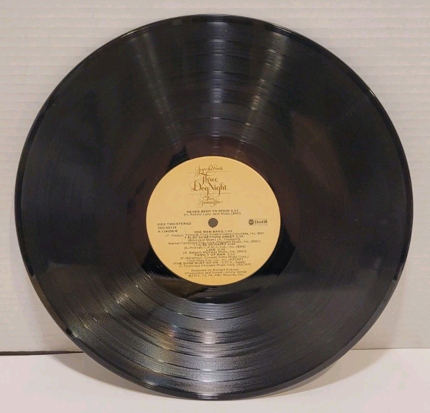 Three Dog Night Joy To The World Their Greatest Hits LP 1974 DSD-50178 1st Press