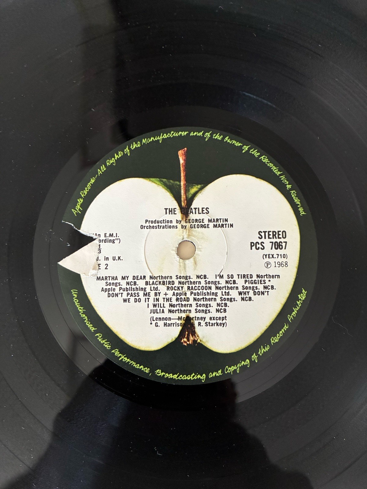 Rare Beatles White Album Green Apple Label Vinyl LP,2 Rec Set, Vintage 1968 7067