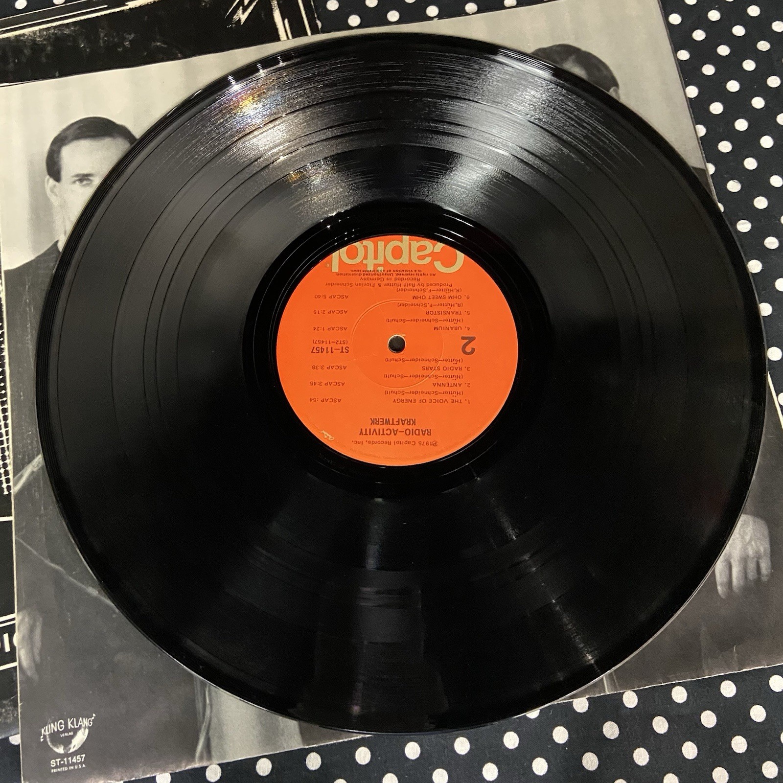 Kraftwerk – Radio-activity – vinyl album – VG++