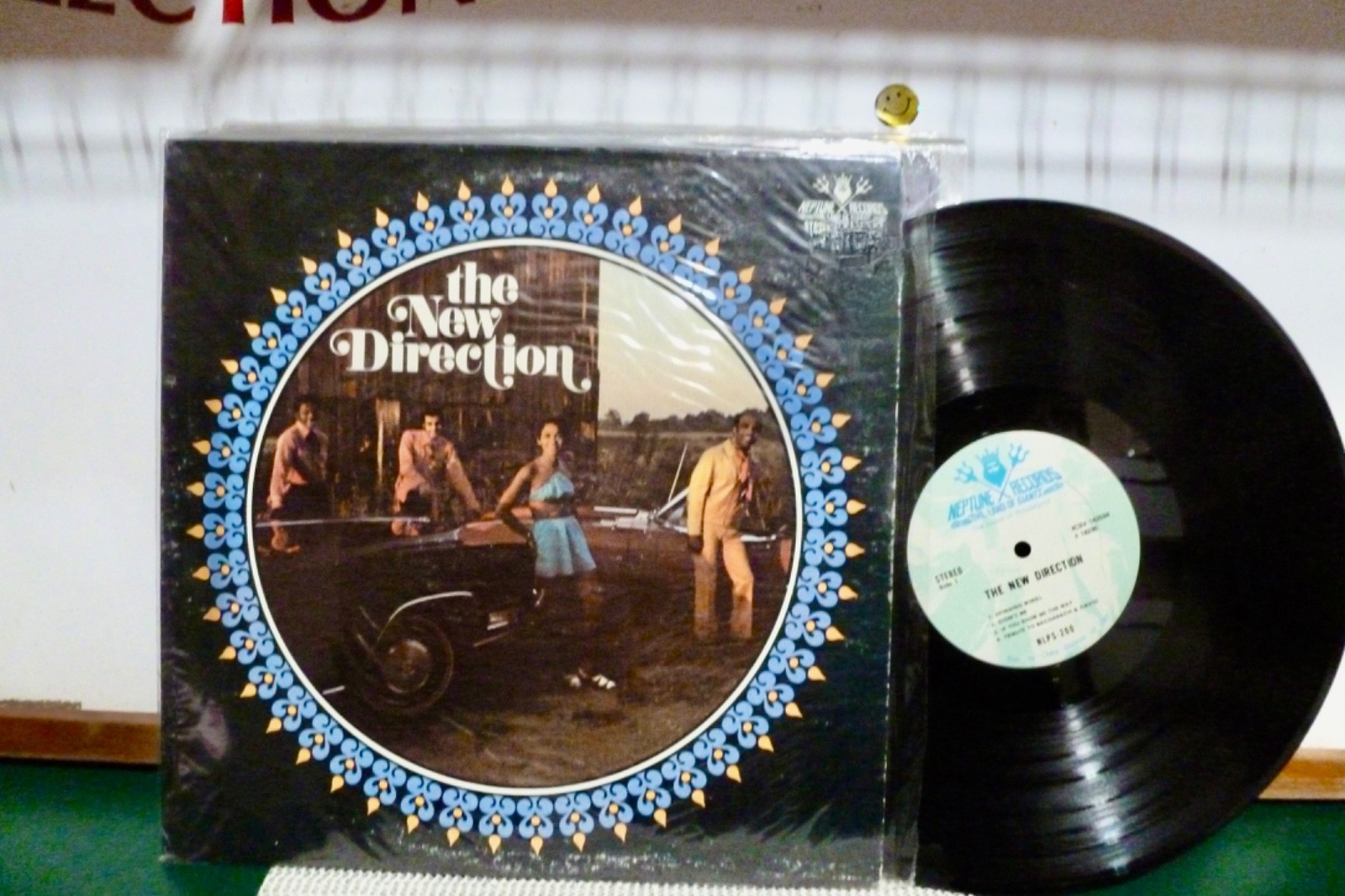 THE NEW DIRECTION. SELF TITLED. NEPTUNE. SOUL. / ROCK NEAR MINT. .LP