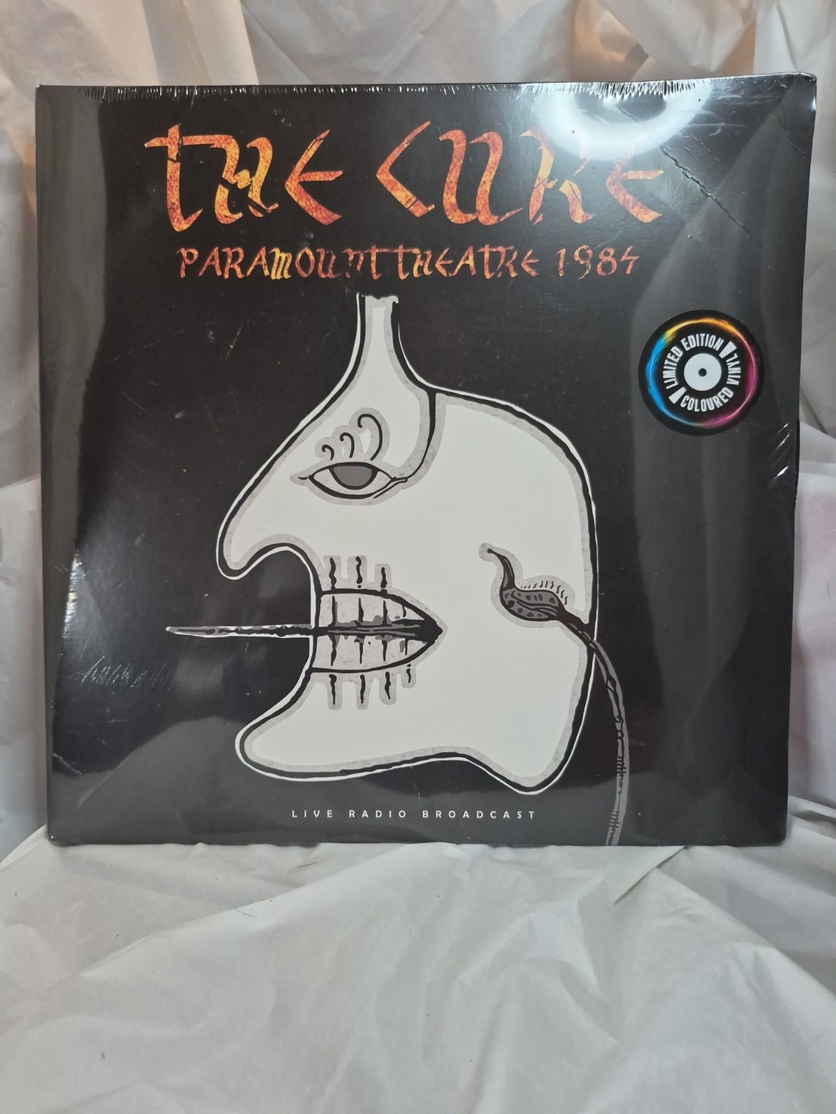 The Cure – Paramount Theatre 1984 (Live Radio Broadcast) LP 12″ Orange Vinyl