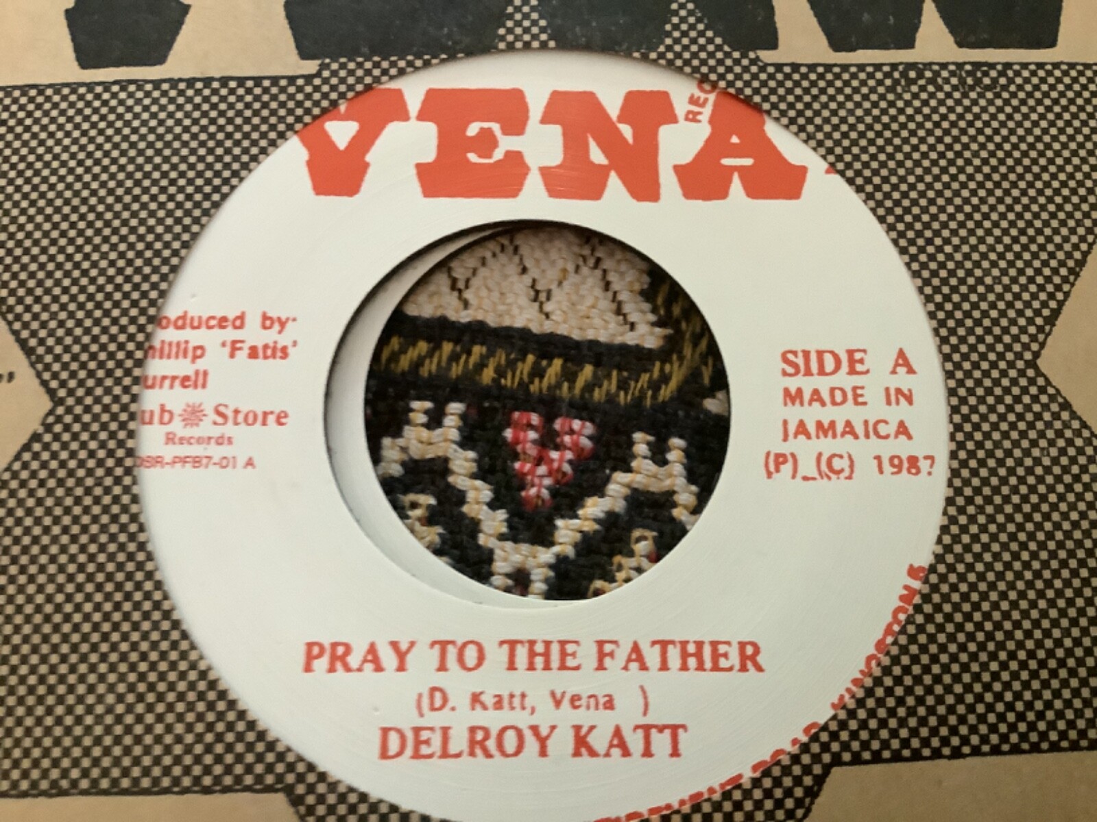 Delroy Katt , Pray To The Father , 7” Vena.