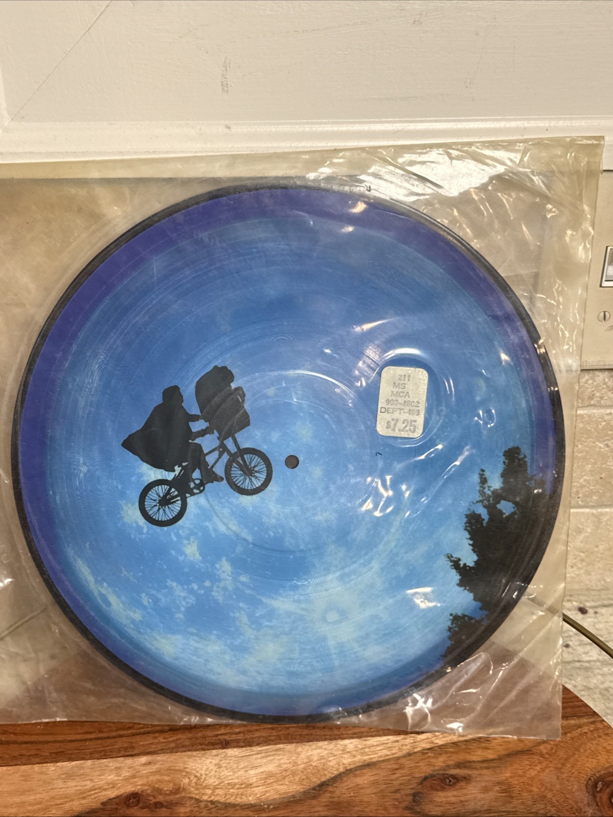 E.T. Movie Soundtrack Collectors Edition 12″ Vinyl Picture Disc 1982 MCA-6113