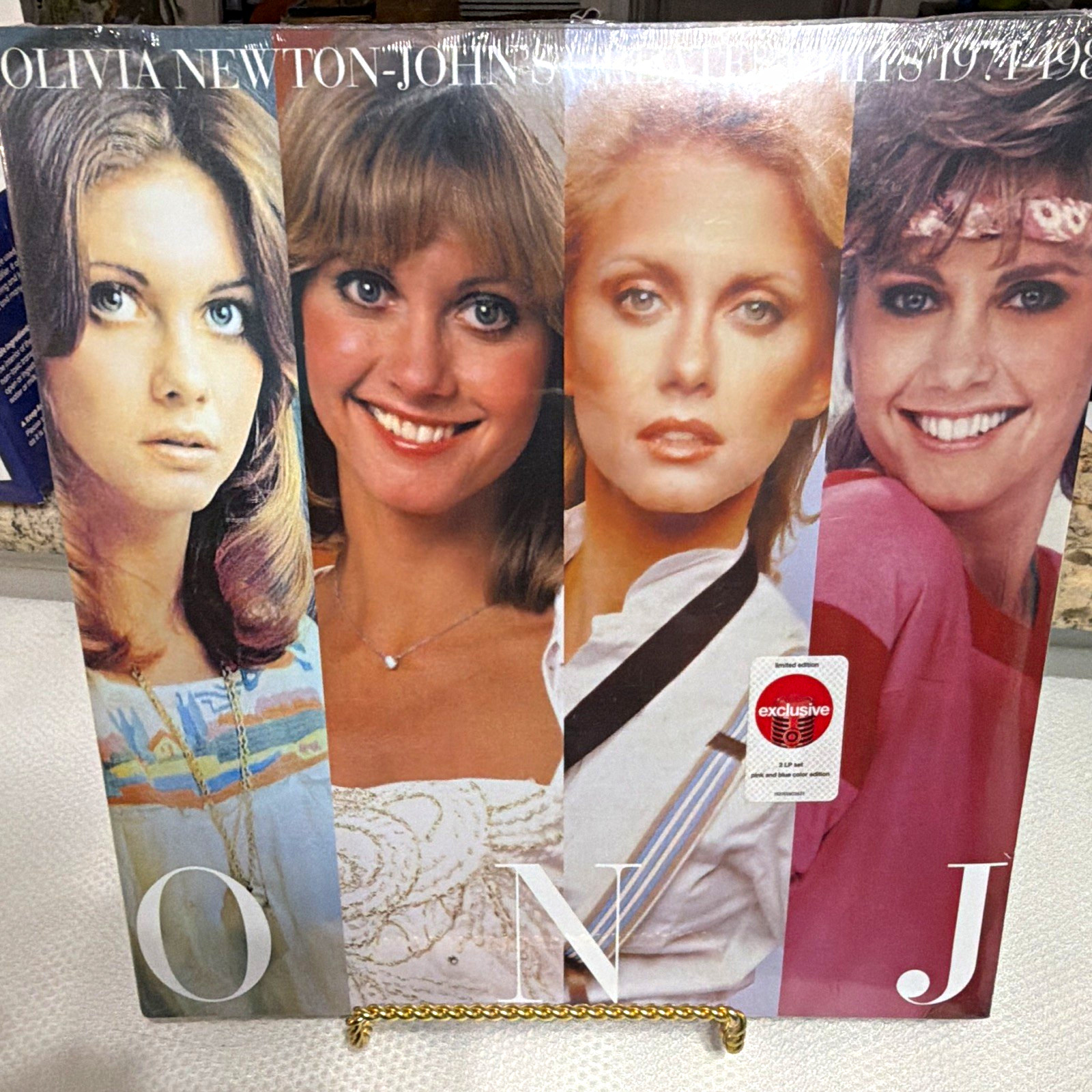 Olivia Newton-John Greatest Hits Sealed Primary Wave 2LP Pink/Blue Vinyl