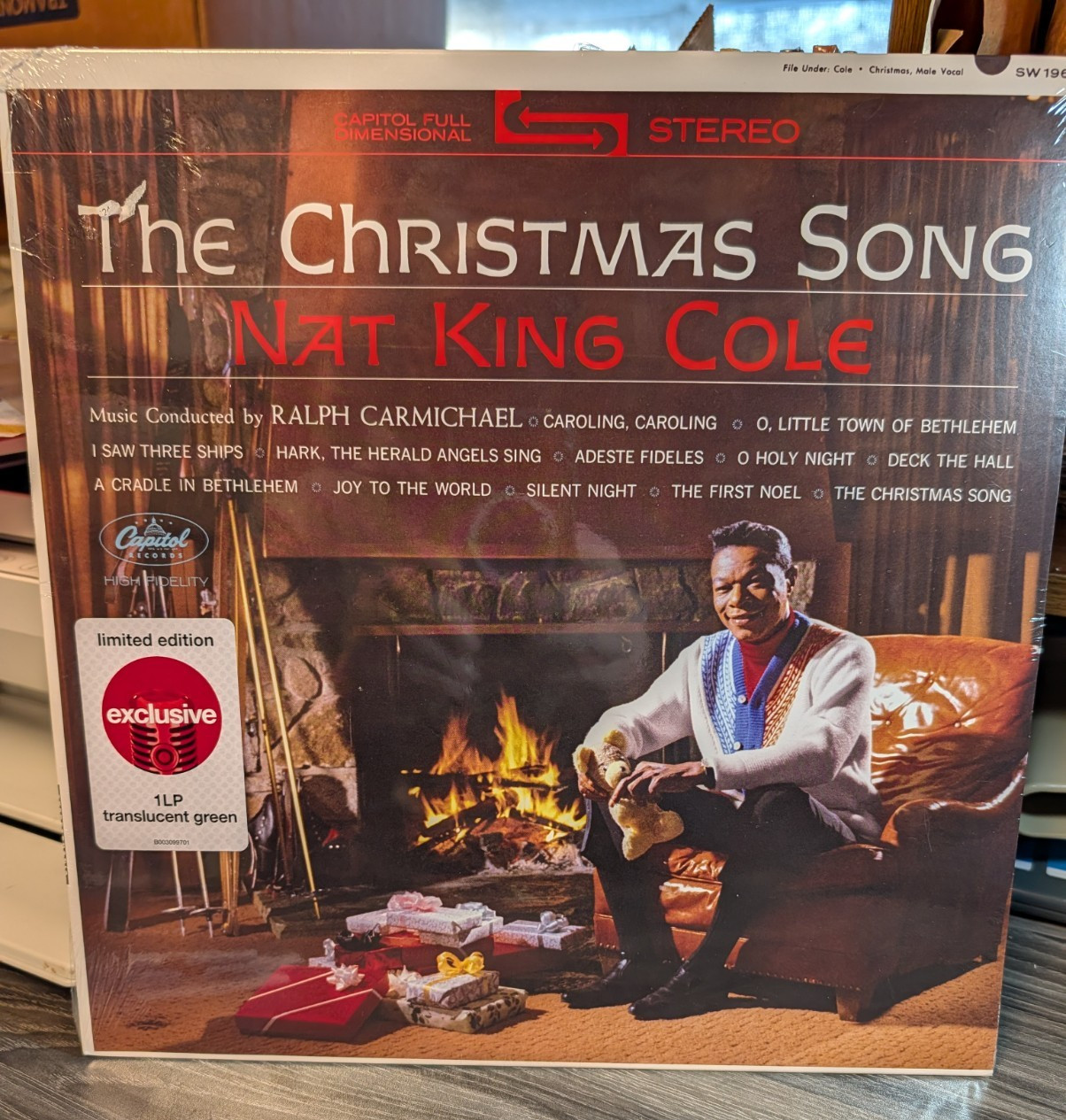 NAT KING COLE – THE CHRISTMAS SONG; Limited Edition Translucent Green Vinyl NEW