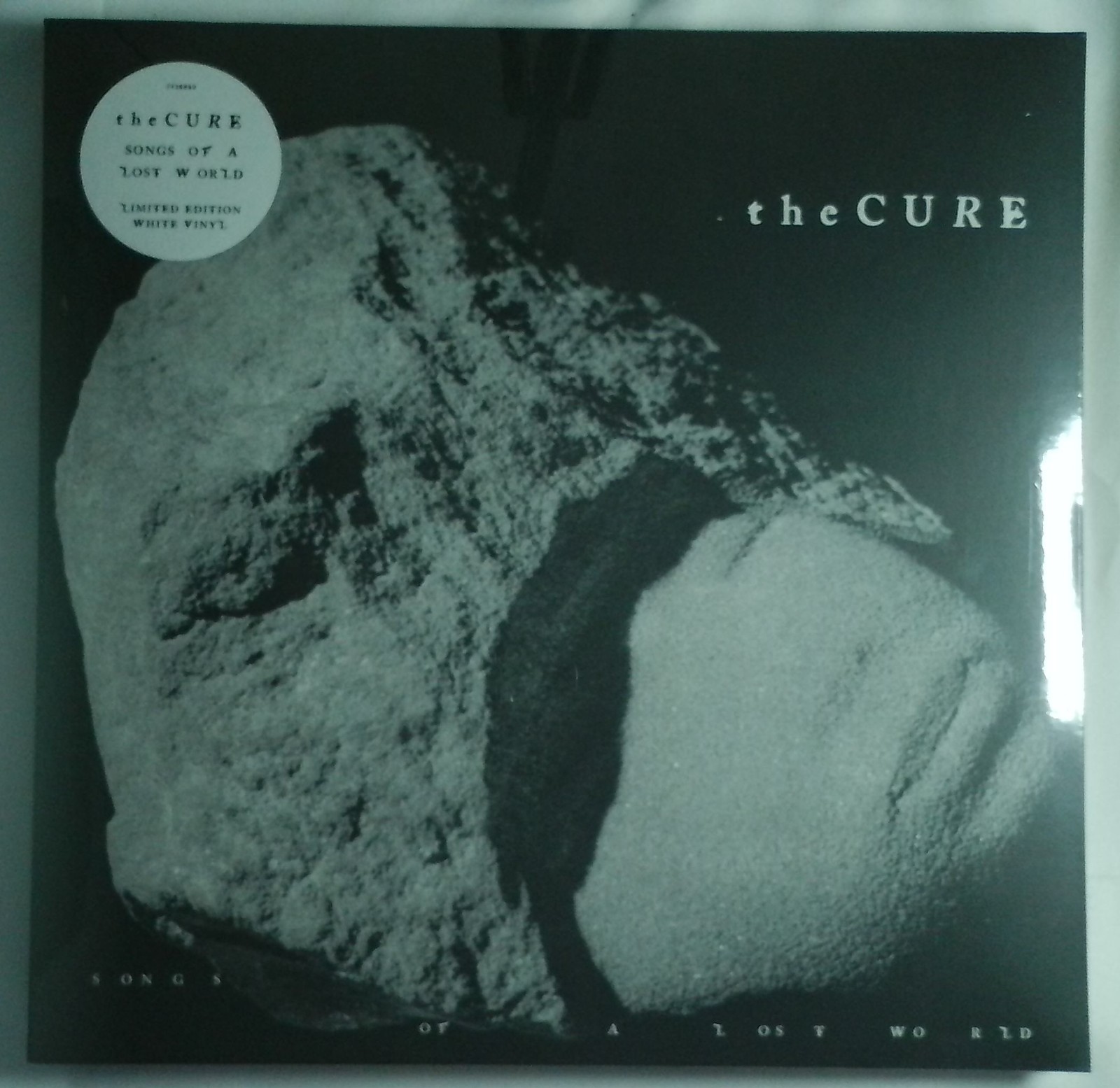 The Cure – Songs Of A Lost World (2024 White 180g Vinyl LP, Limited Edition)