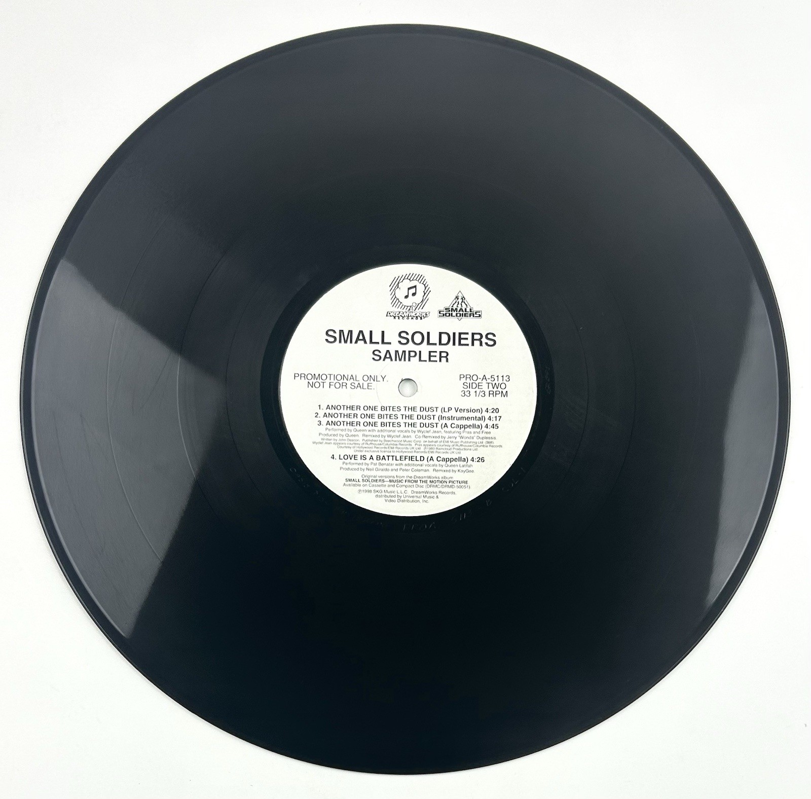 Small Soldiers Sampler 1998 Vinyl Record – Queen, Wyclef Jean, Bone Thugs VG