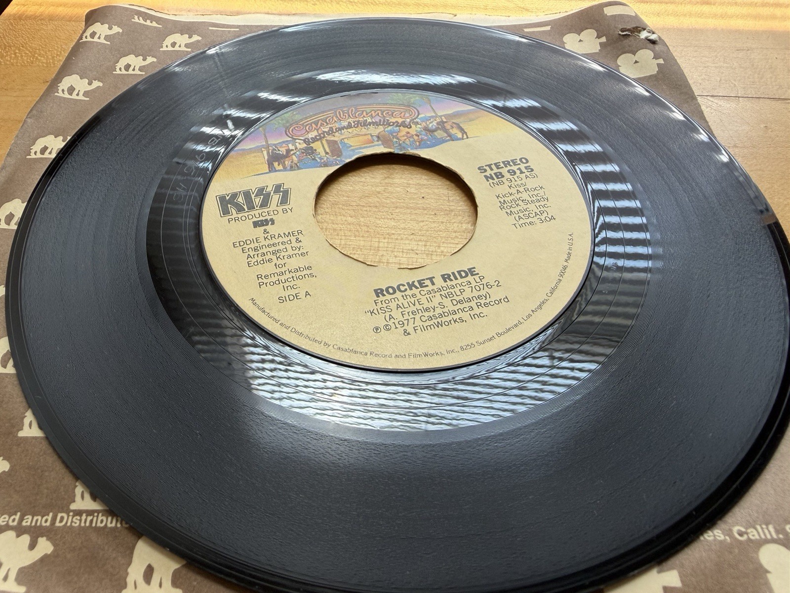KISS~ROCKET RIDE/TOMORROW AND TODAY-CASABLANCA 7″ 45 RPM SINGLE VG+ w/sleeve