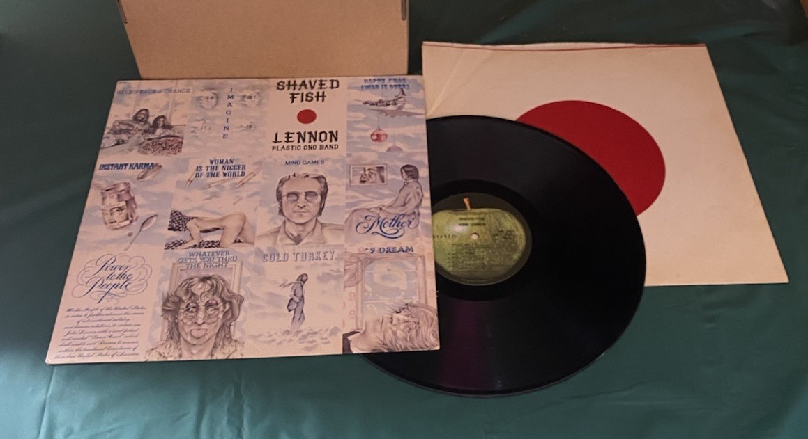 John Lennon – Shaved Fish Vinyl LP Original 1975 US First Edition SW-3421