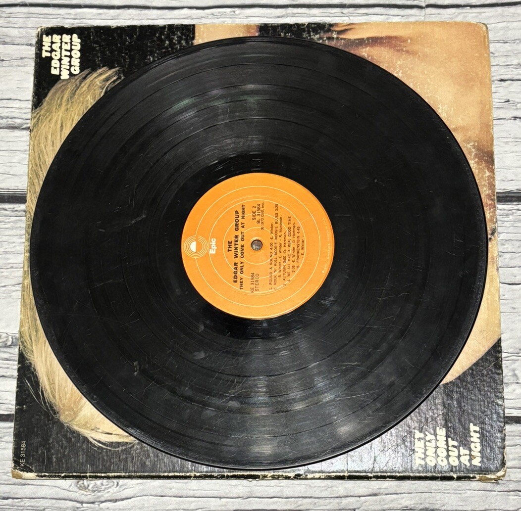 The Edgar Winter Group They Only Come Out At Night Epic PE 31584 W/W