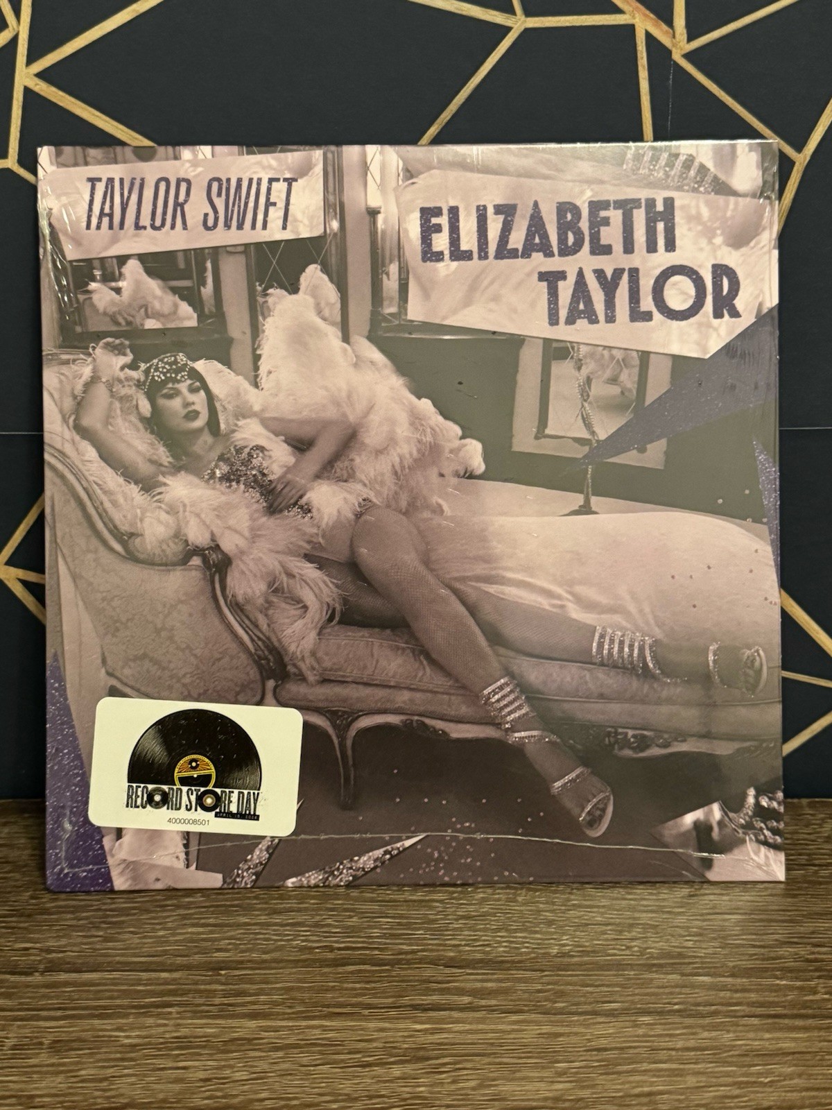 Taylor Swift – Elizabeth Taylor 2026 RSD release – Purple Glitter Vinyl SEALED!