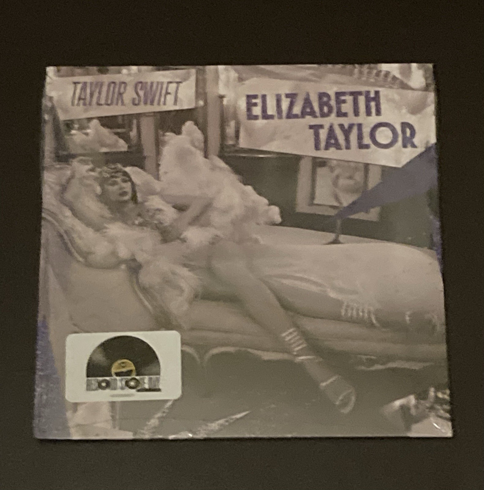 Taylor Swift Elizabeth Taylor 7″ Glitter Vinyl Single 2026 RSD Record Store Day
