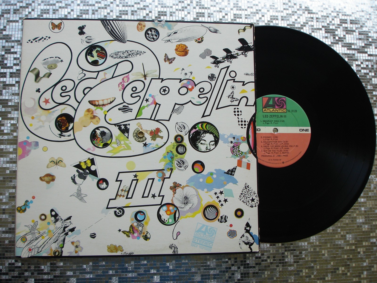 Led Zeppelin ~ Led Zeppelin III ~ Vintage Rotating Wheel LP Atlantic SD 19128